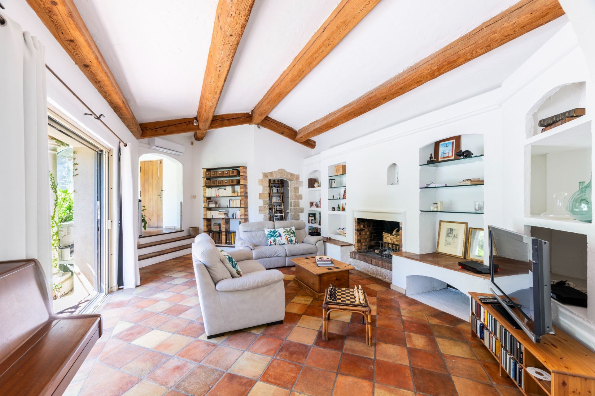 villa 5 Pièces en vente sur ROQUEFORT LES PINS (06330)