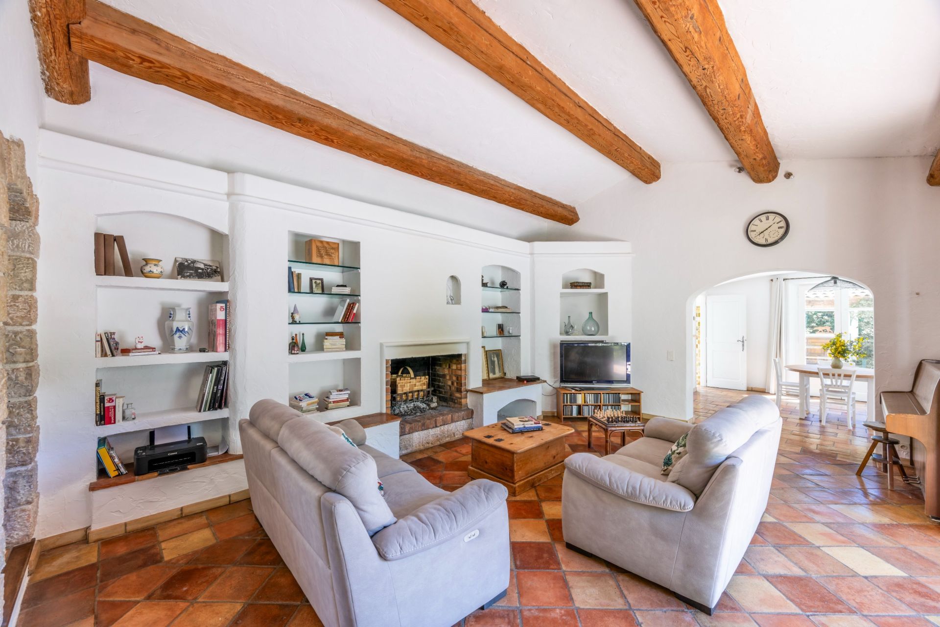 villa 5 Pièces en vente sur ROQUEFORT LES PINS (06330)