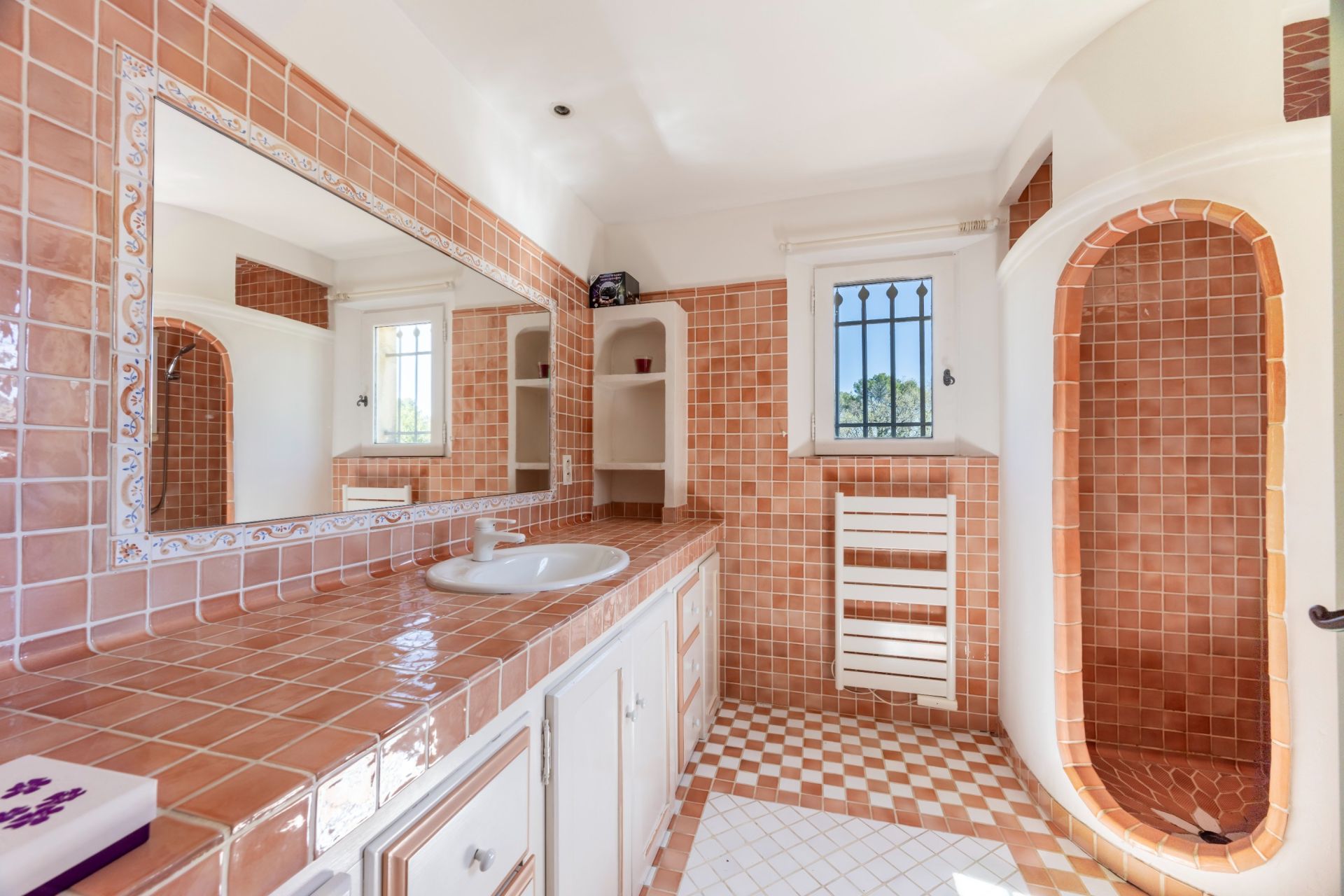 villa 5 Pièces en vente sur ROQUEFORT LES PINS (06330)