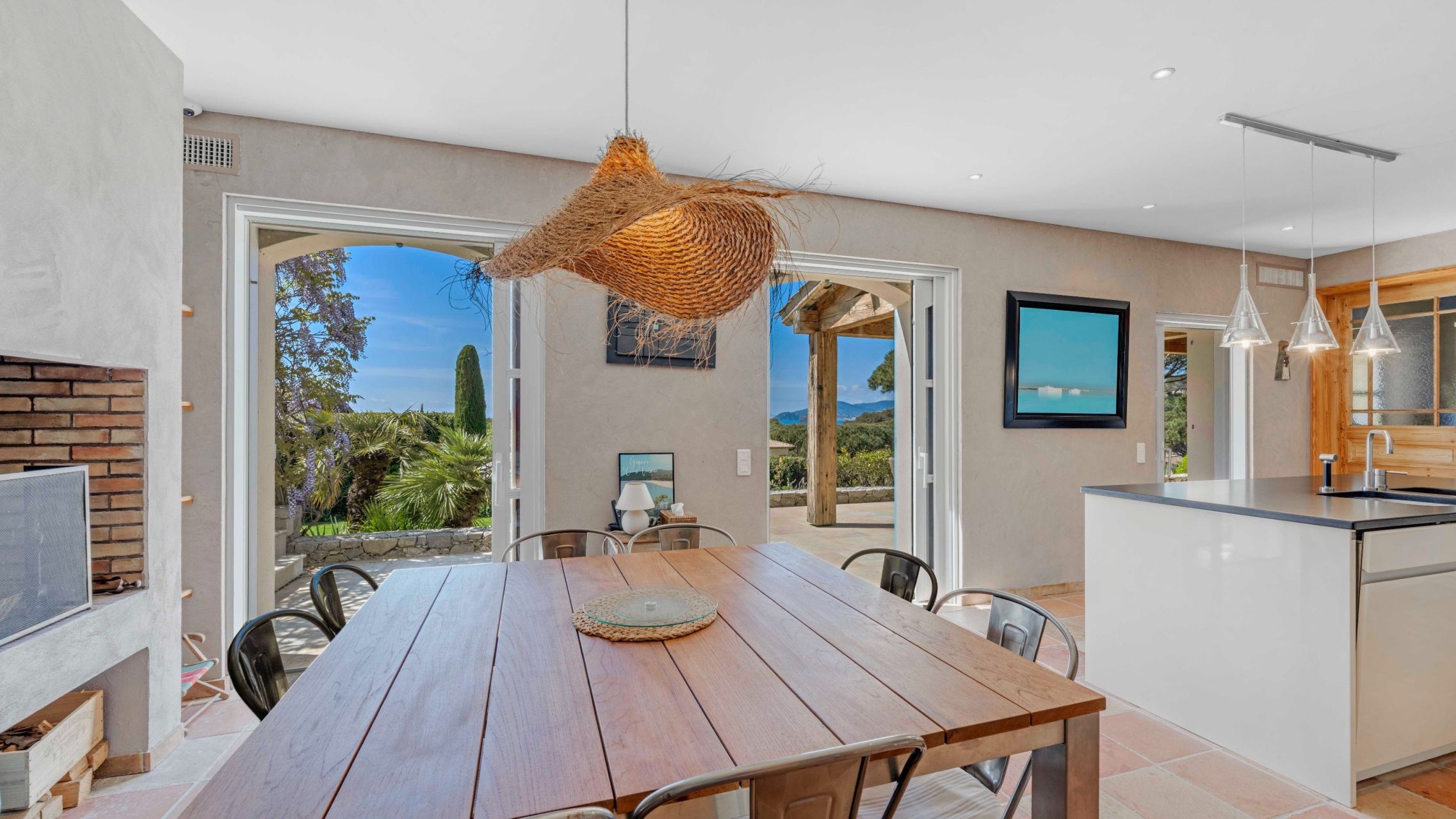 propriété 10 Pièces en vente sur LA CROIX VALMER (83420)