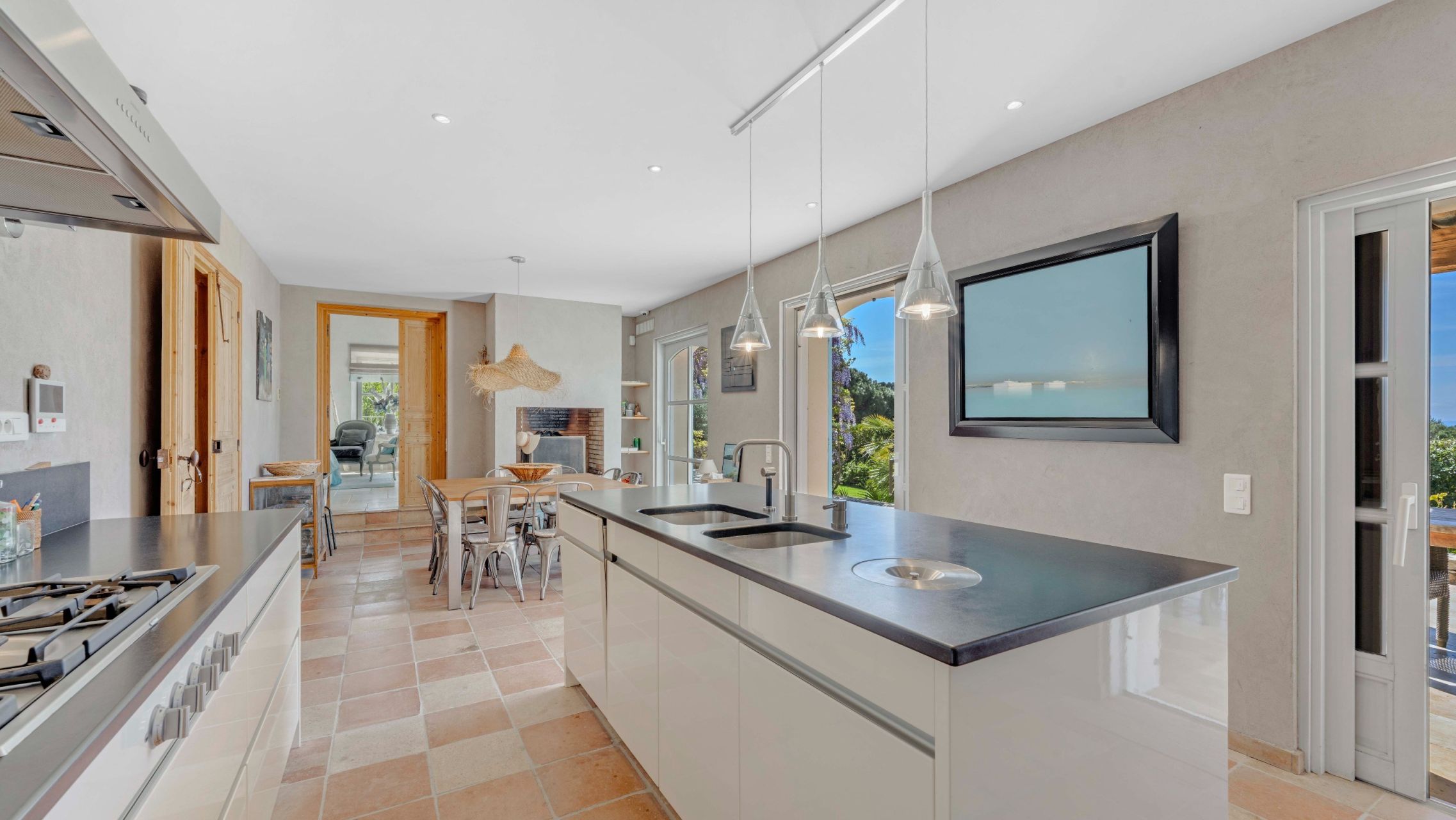 propriété 10 Pièces en vente sur LA CROIX VALMER (83420)