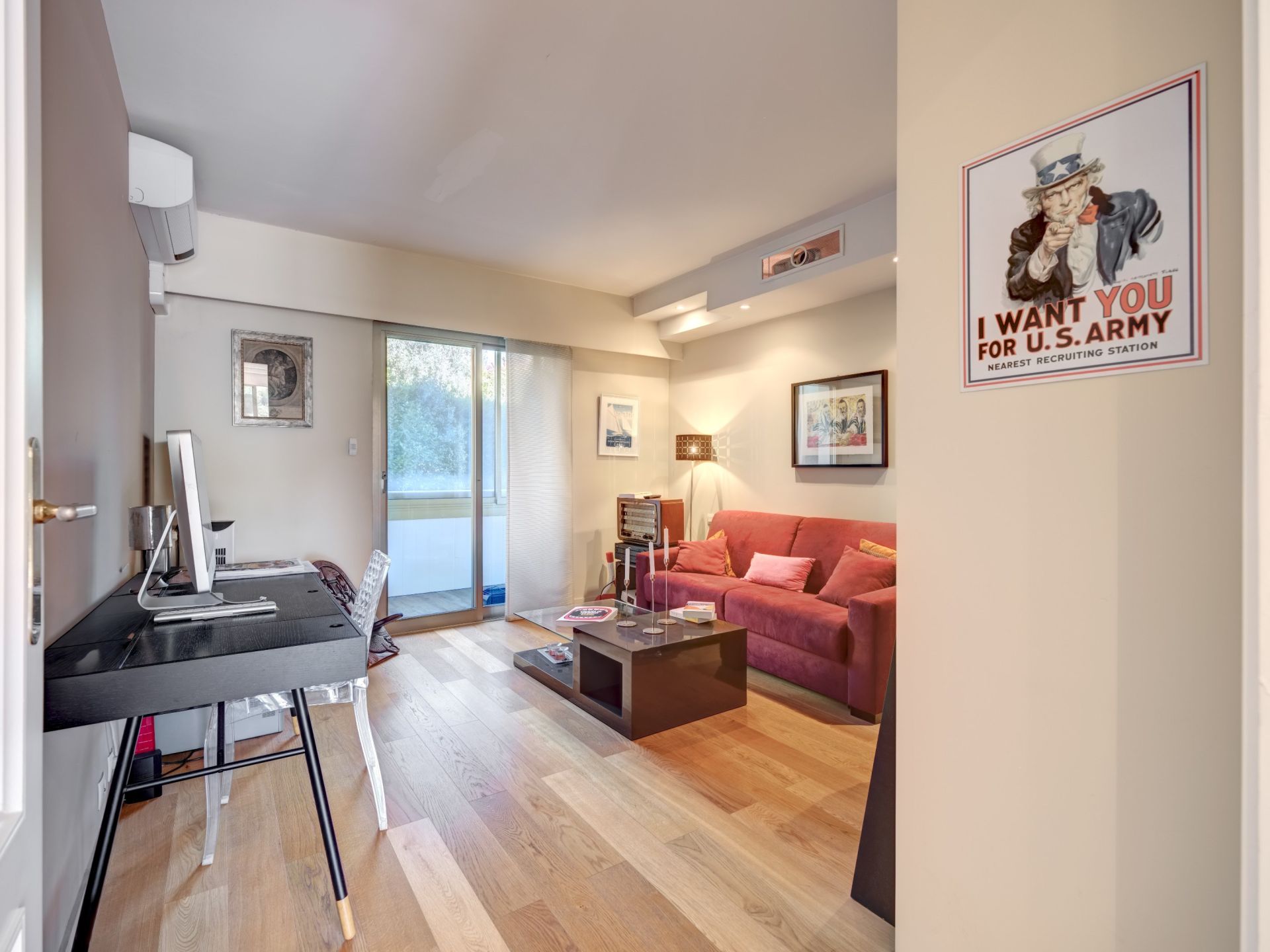 apartment 4 Rooms for sale on LE CANNET (06110)