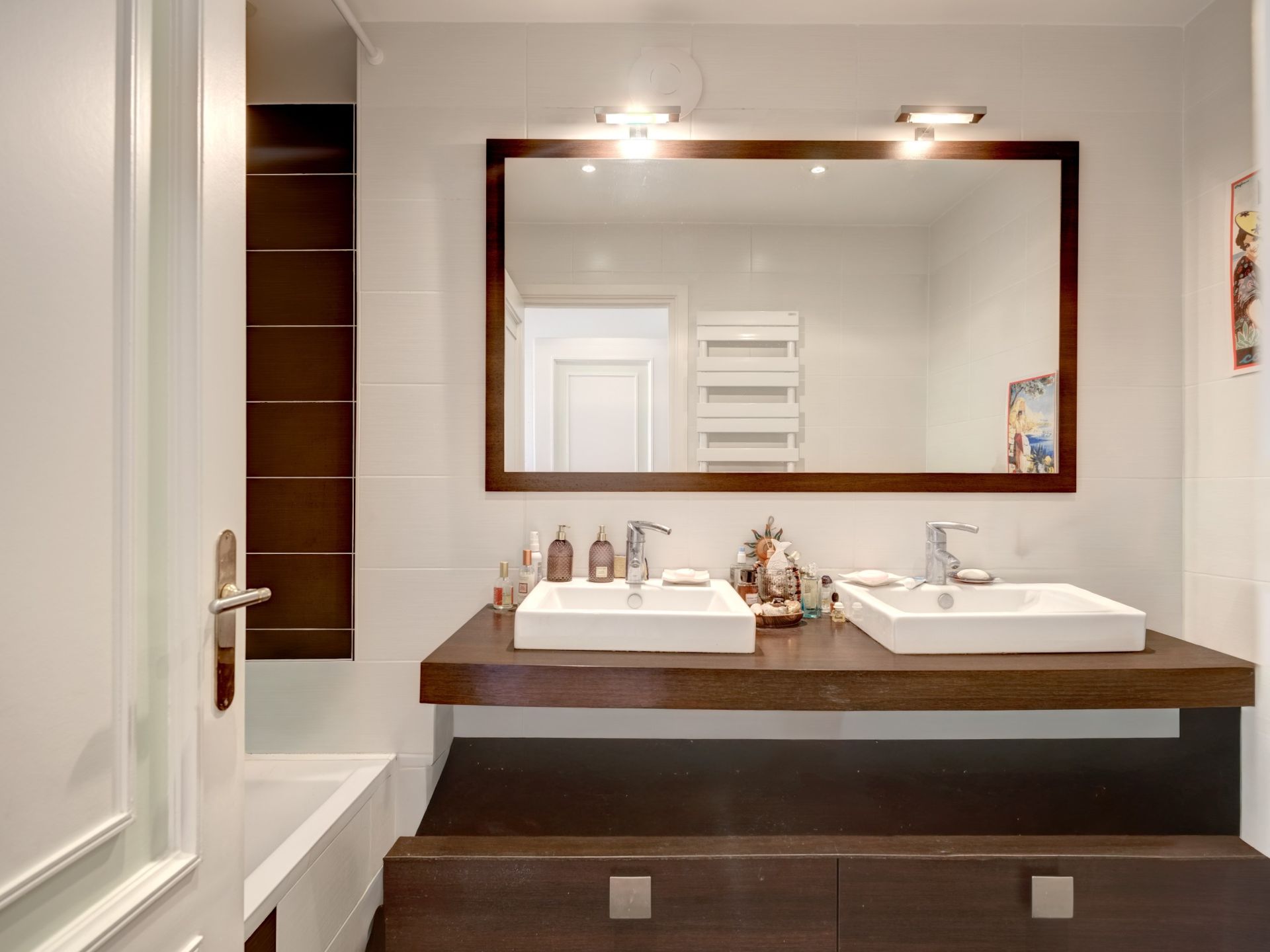 apartment 4 Rooms for sale on LE CANNET (06110)