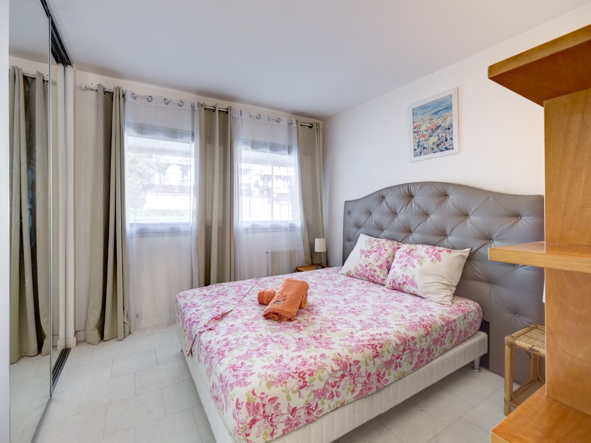 apartment 6 Rooms for sale on CANNES (06400)