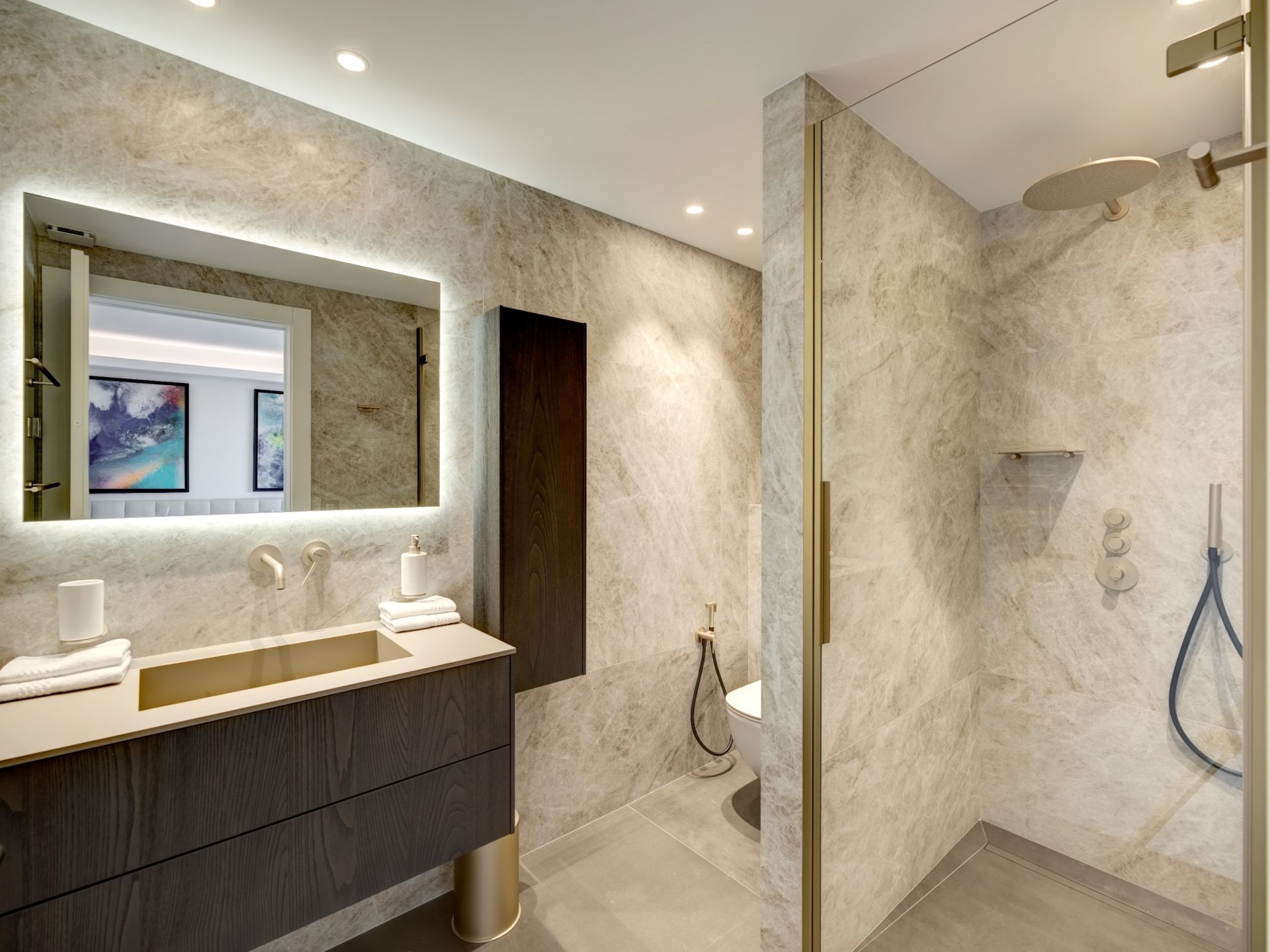 appartement 6 Pièces en vente sur CANNES (06400)