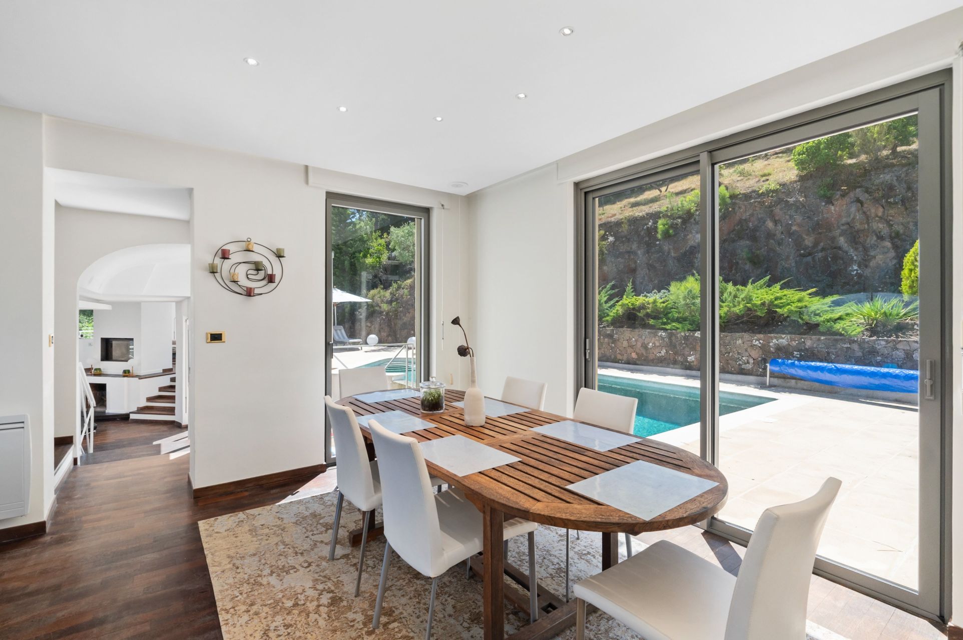 villa 7 Rooms for sale on LES ADRETS DE L ESTEREL (83600)