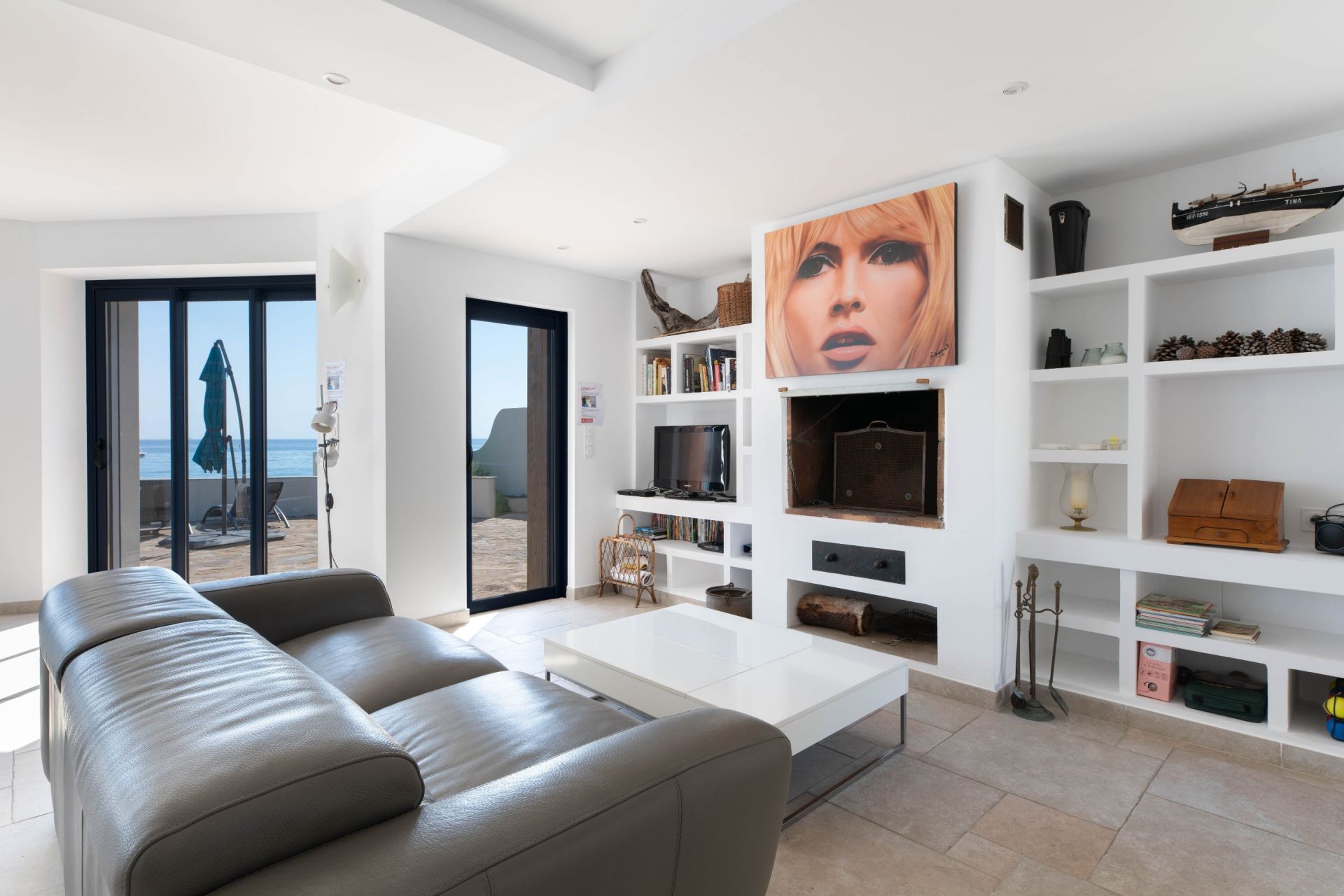 house 6 Rooms for sale on STE MAXIME (83120)