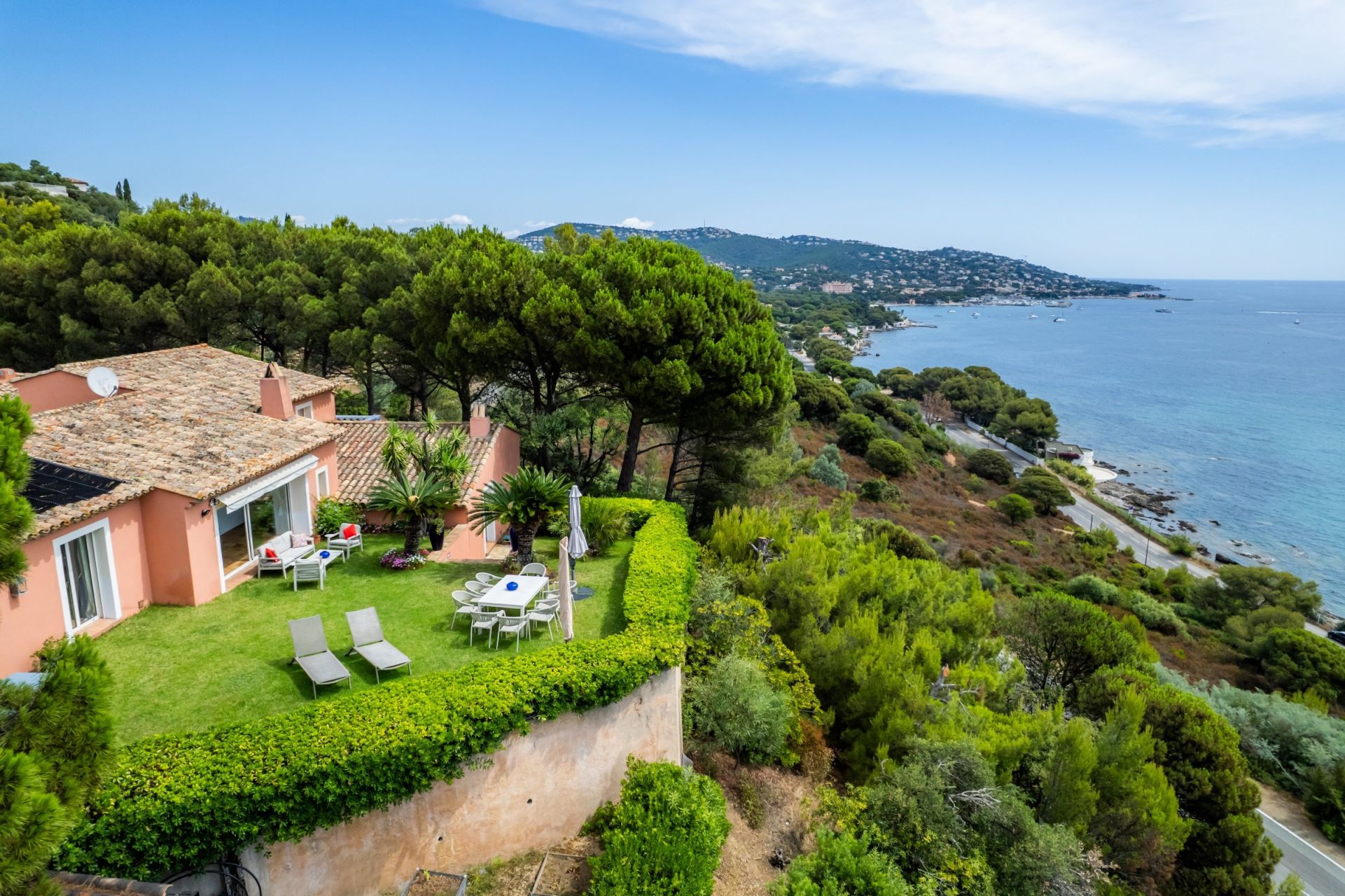 maison provençale 10 Pièces en vente sur STE MAXIME (83120)