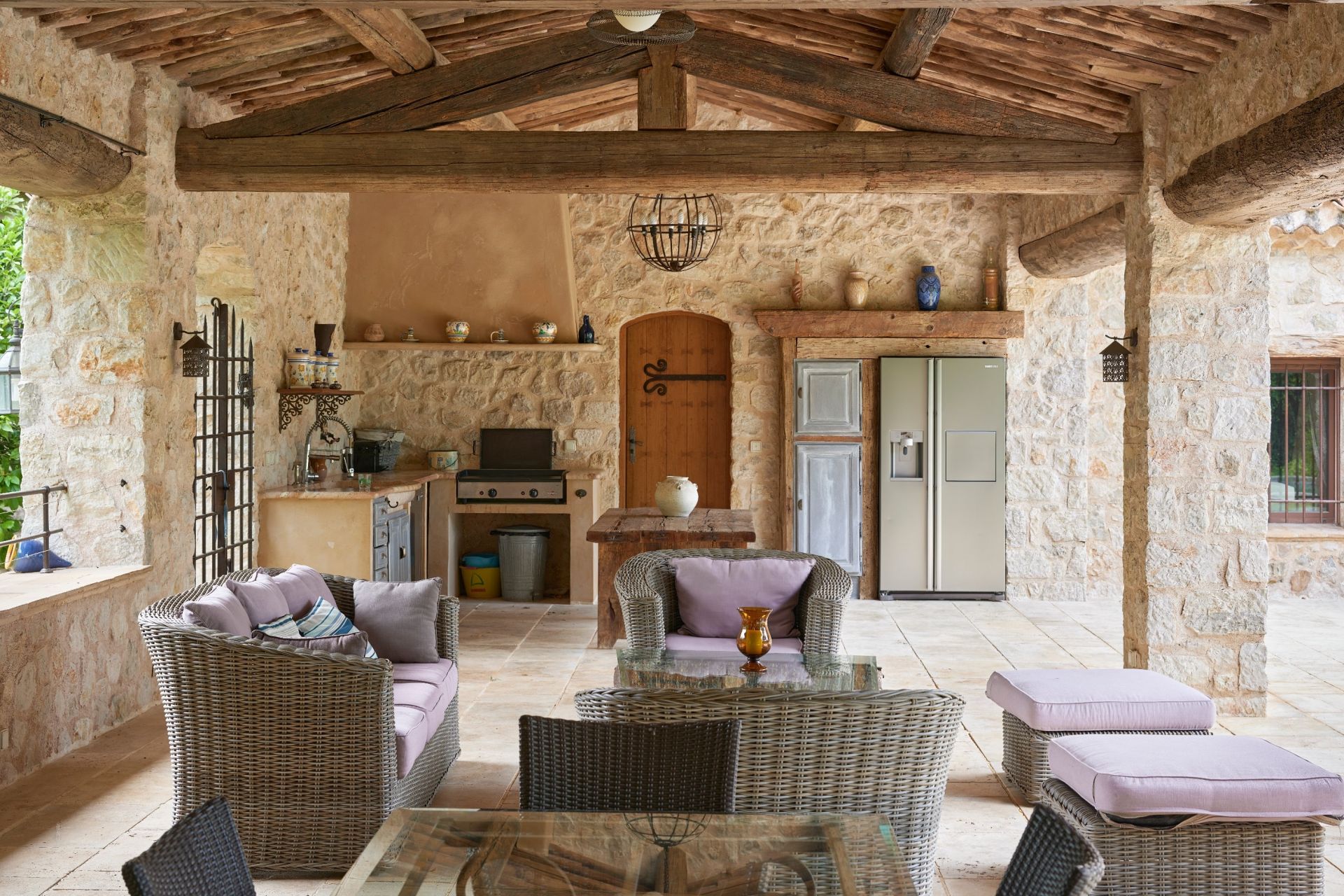 maison provençale 14 Pièces en vente sur ROQUEFORT LES PINS (06330)