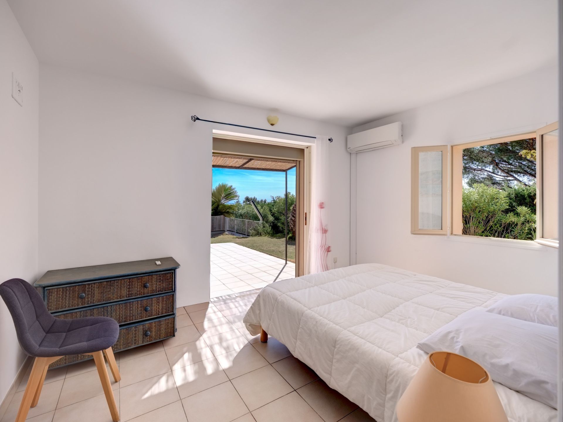 villa 5 Pièces en vente sur LES ISSAMBRES (83380)