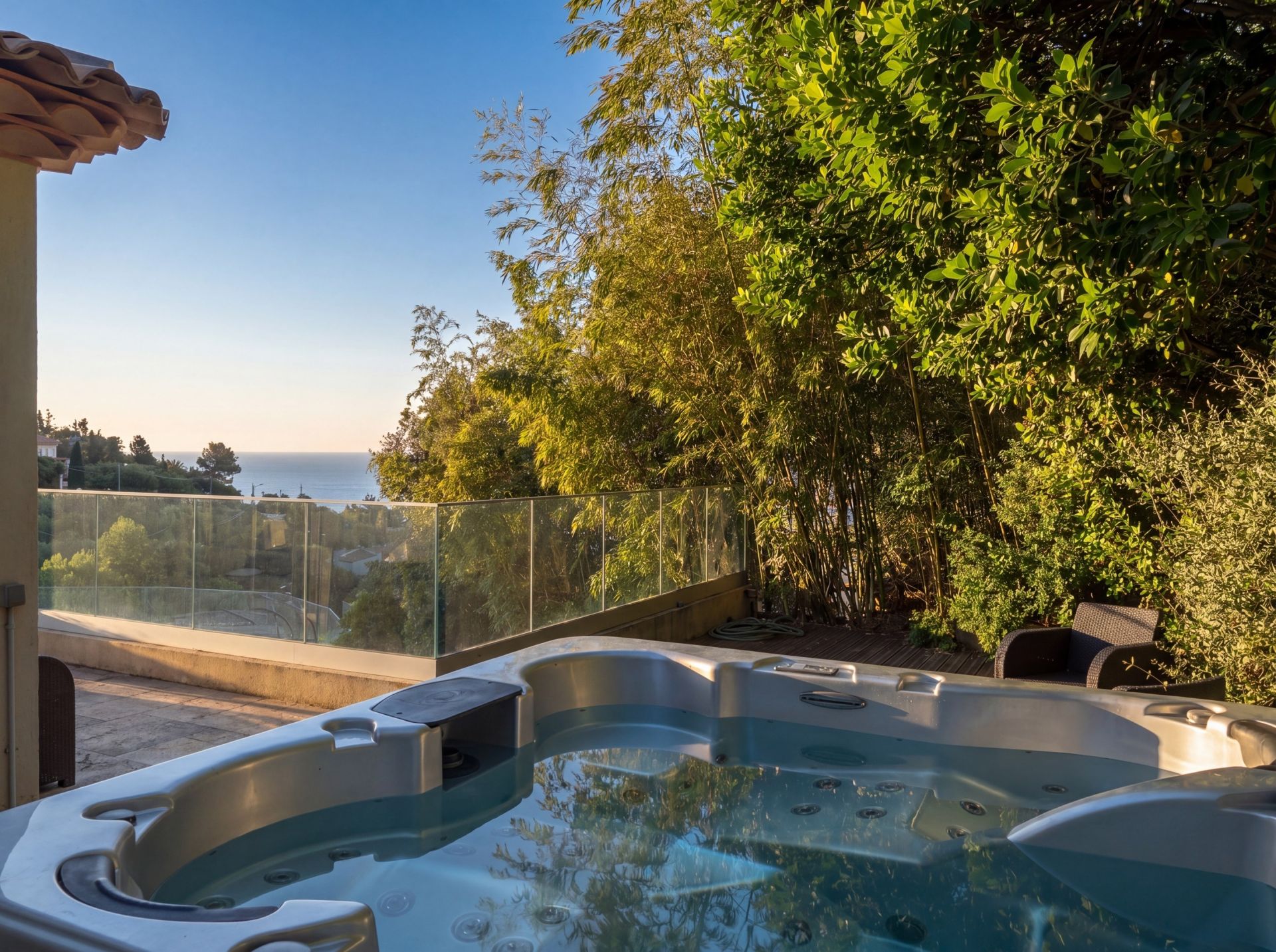 villa 8 Pièces en vente sur LES ISSAMBRES (83380)