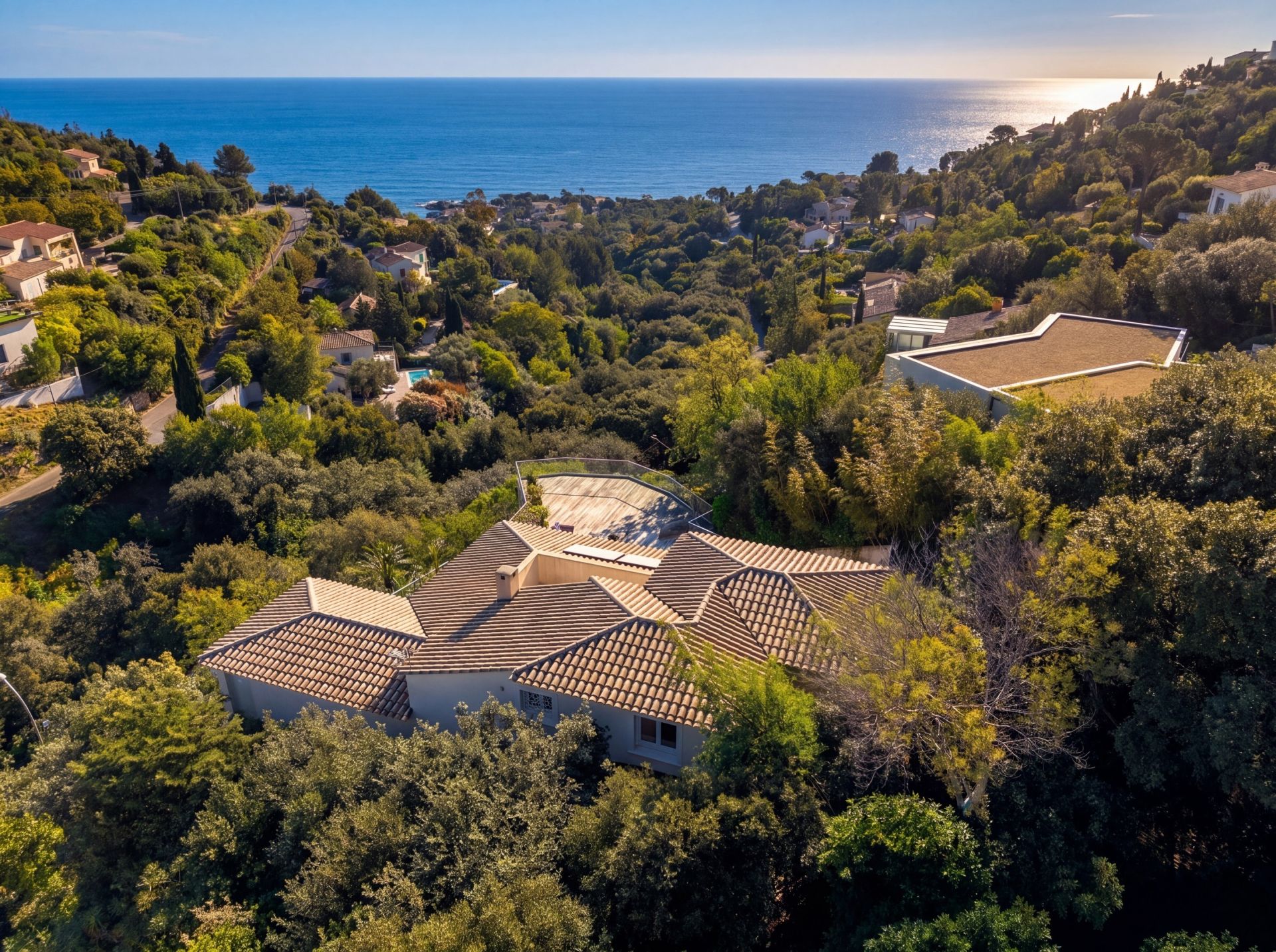 villa 8 Pièces en vente sur LES ISSAMBRES (83380)