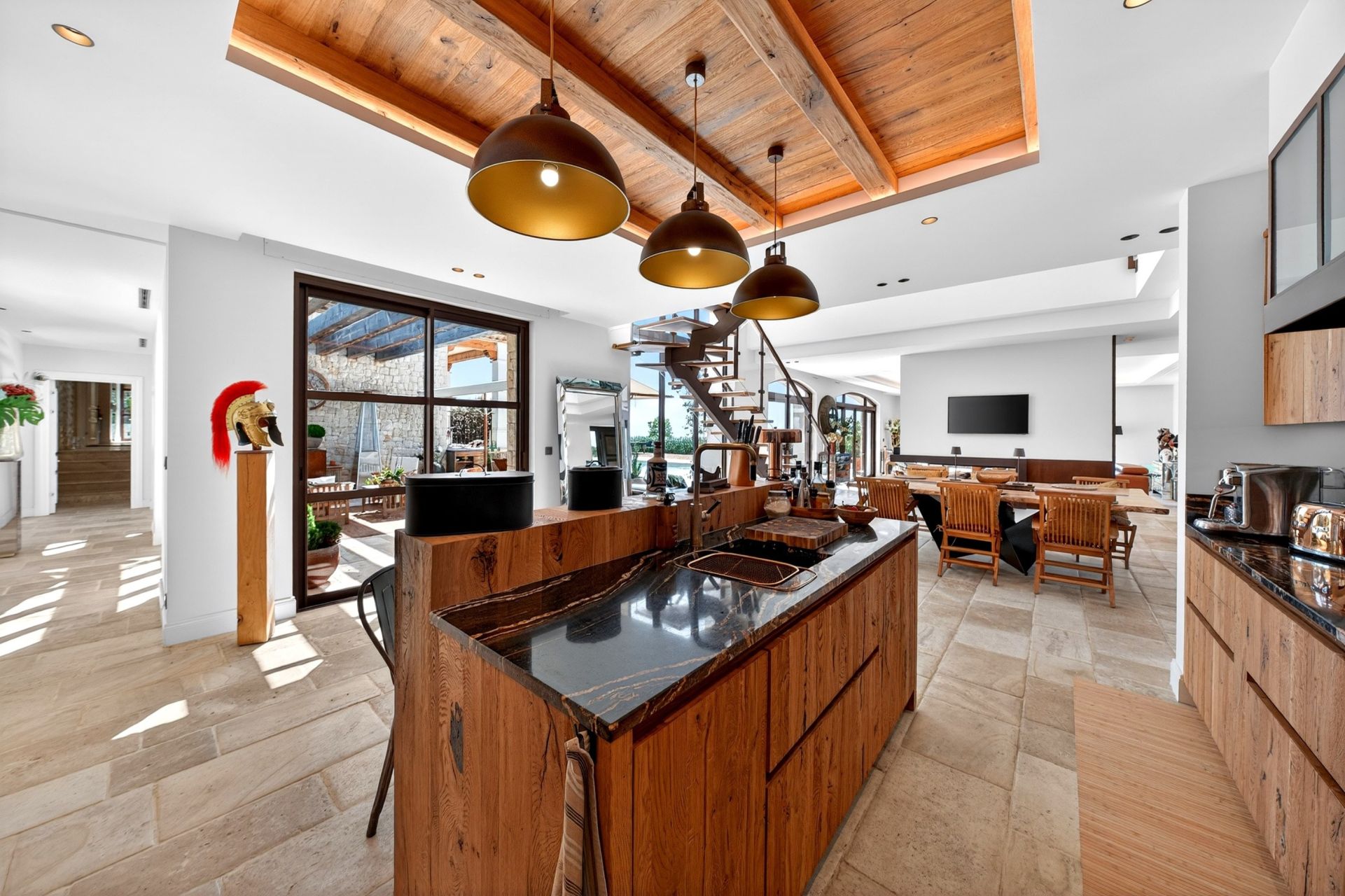 villa 7 Rooms for sale on ROQUEFORT LES PINS (06330)