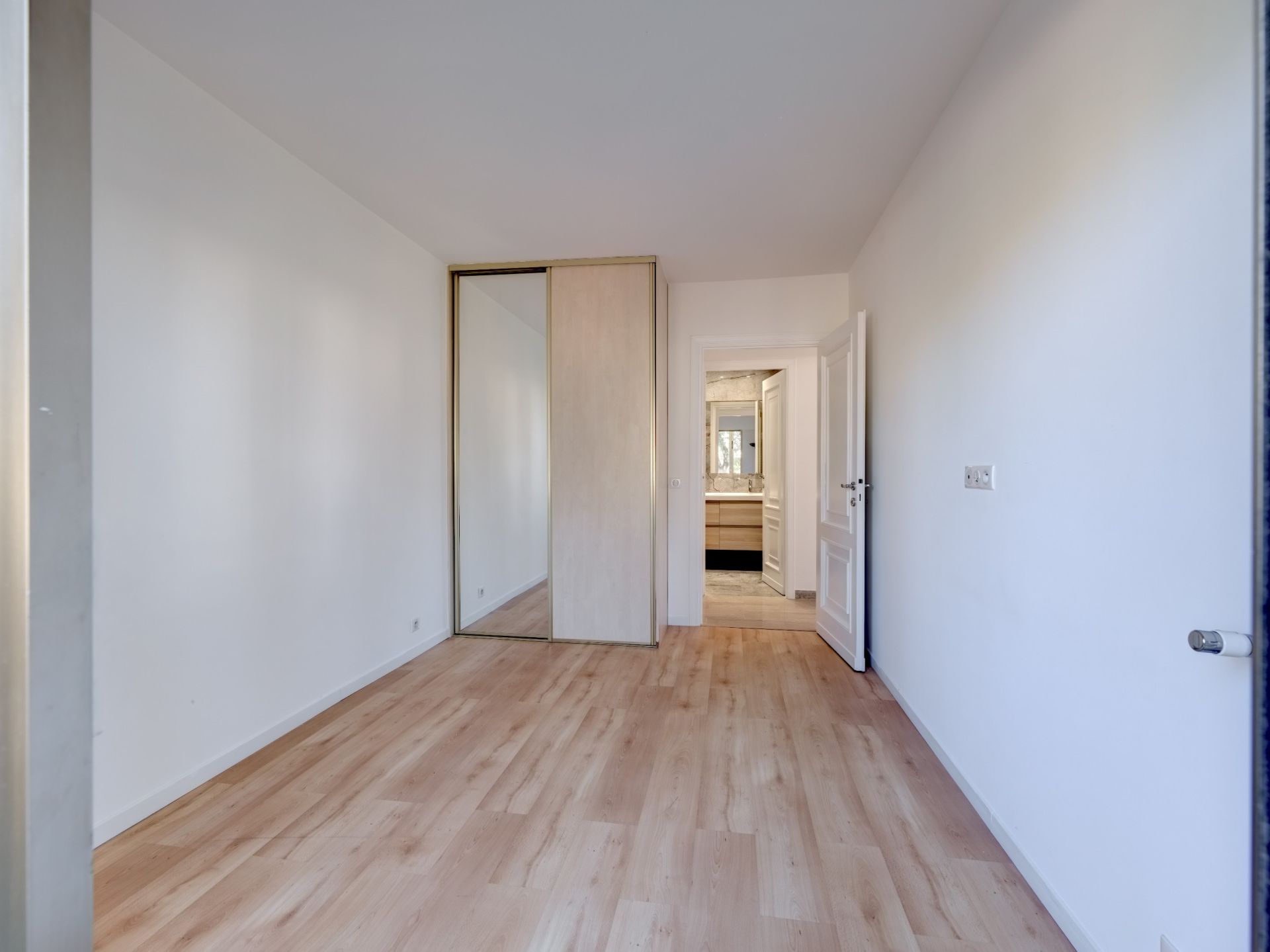 appartement 2 Pièces en vente sur LE CANNET (06110)