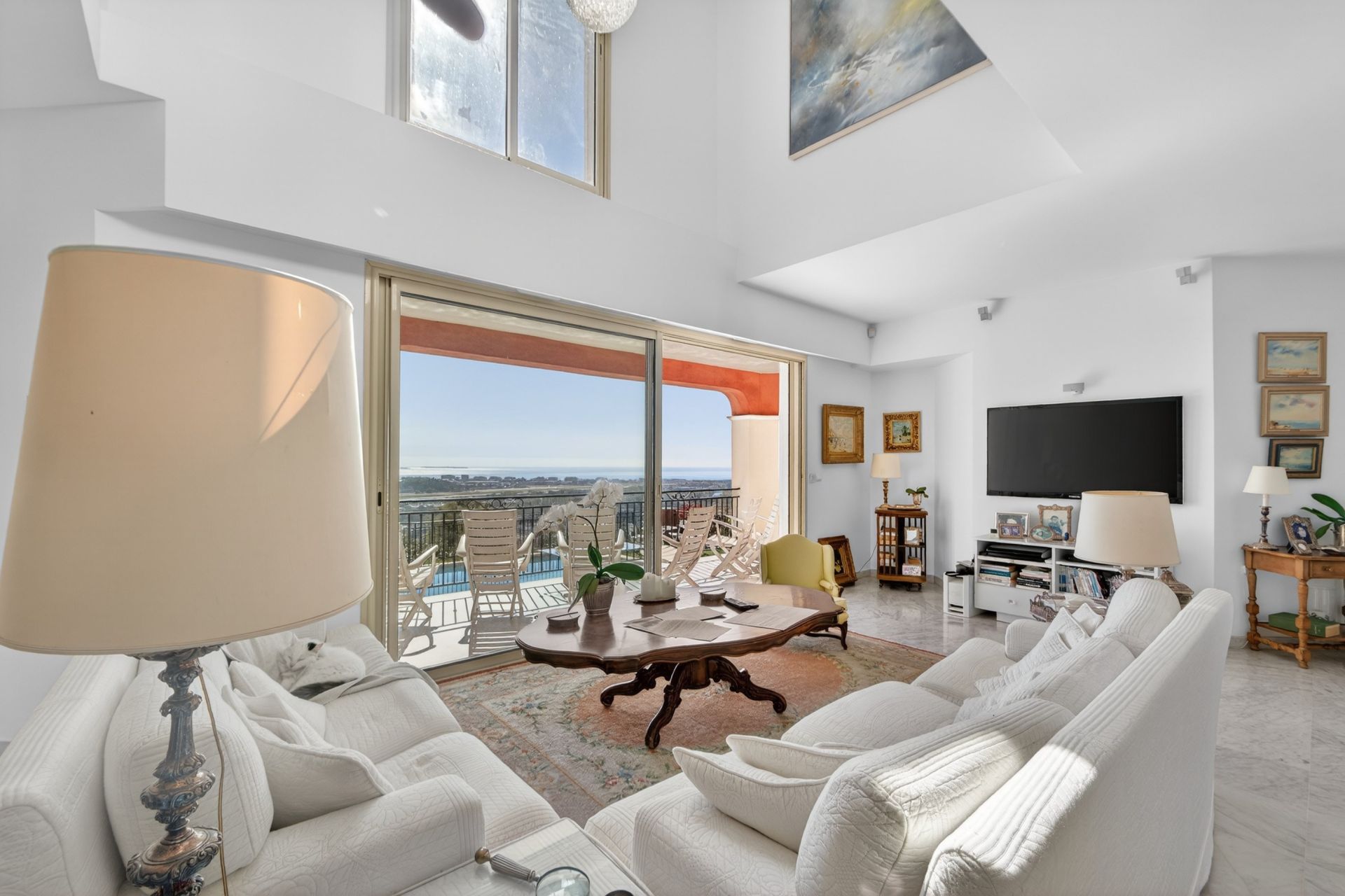 villa 6 Pièces en vente sur MANDELIEU LA NAPOULE (06210)