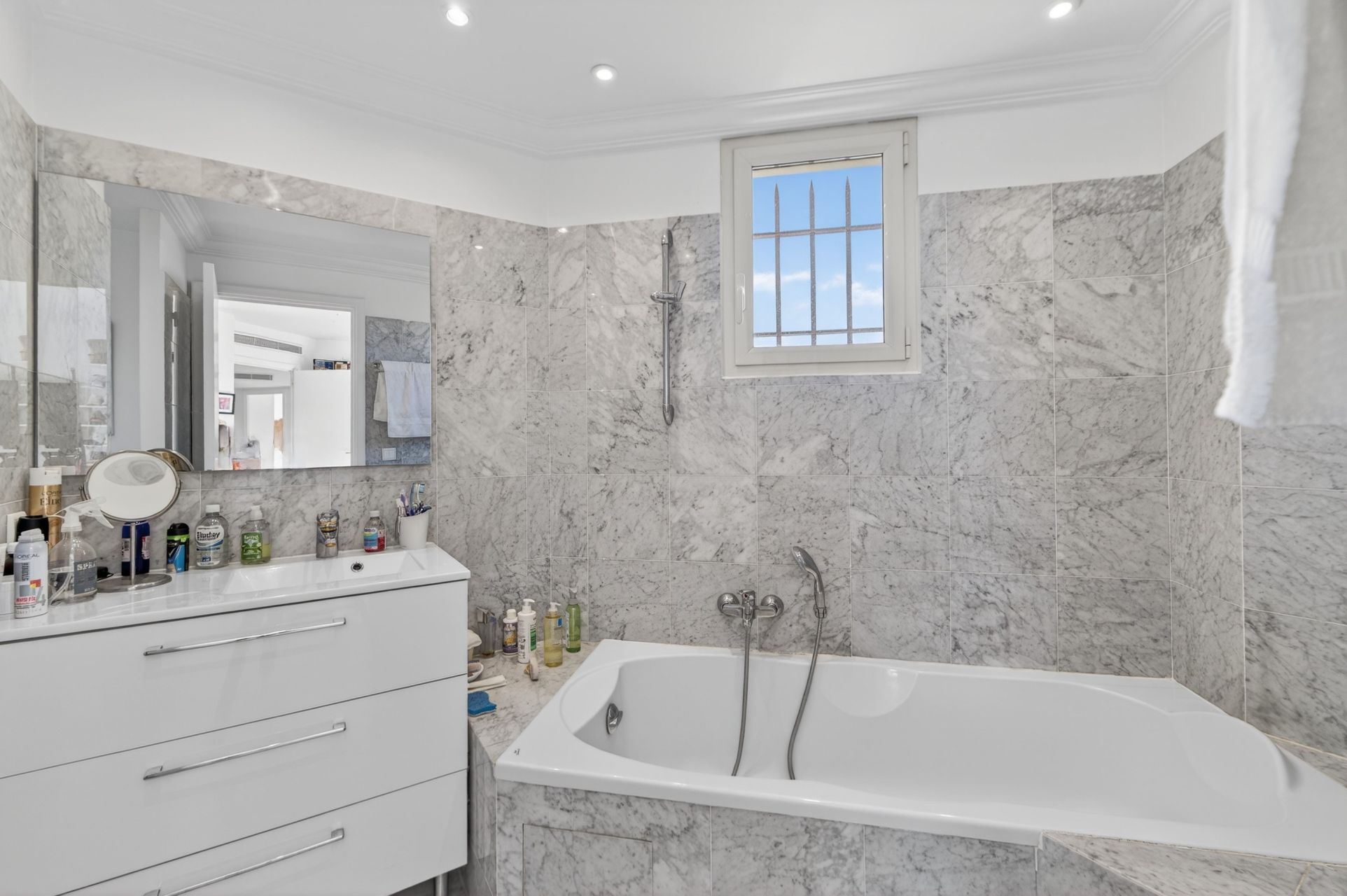 villa 6 Pièces en vente sur MANDELIEU LA NAPOULE (06210)