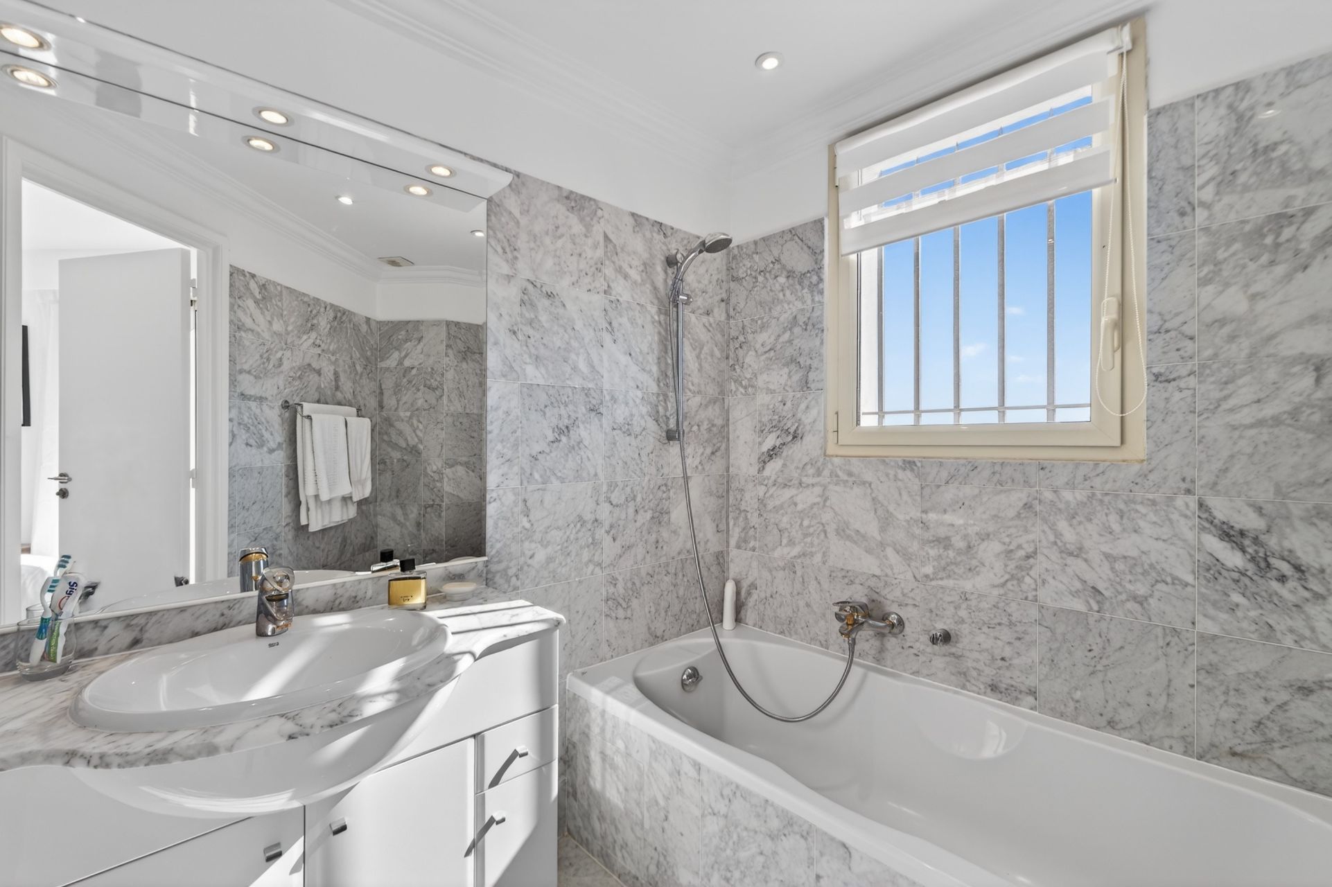 villa 6 Pièces en vente sur MANDELIEU LA NAPOULE (06210)