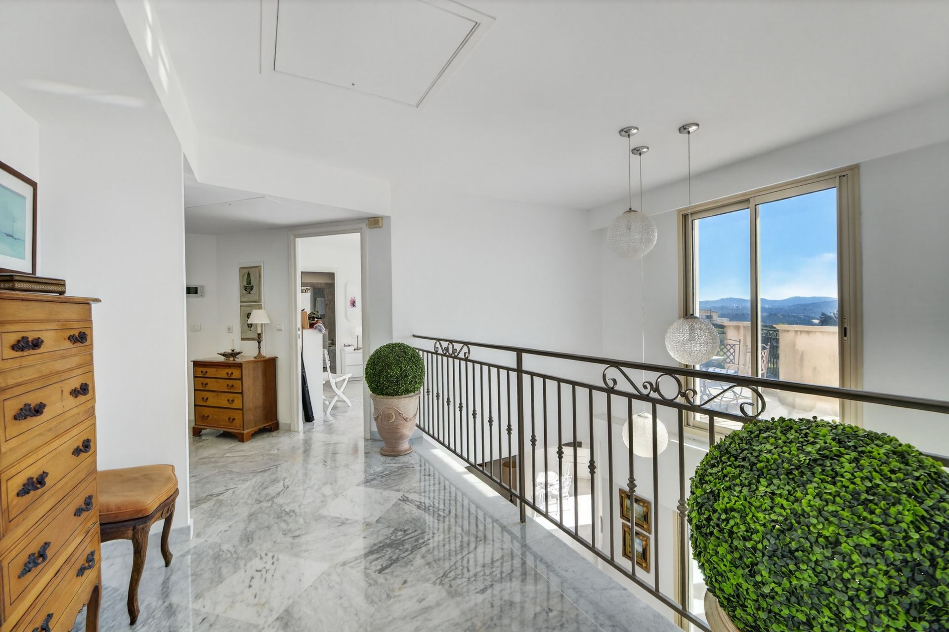 villa 6 Pièces en vente sur MANDELIEU LA NAPOULE (06210)