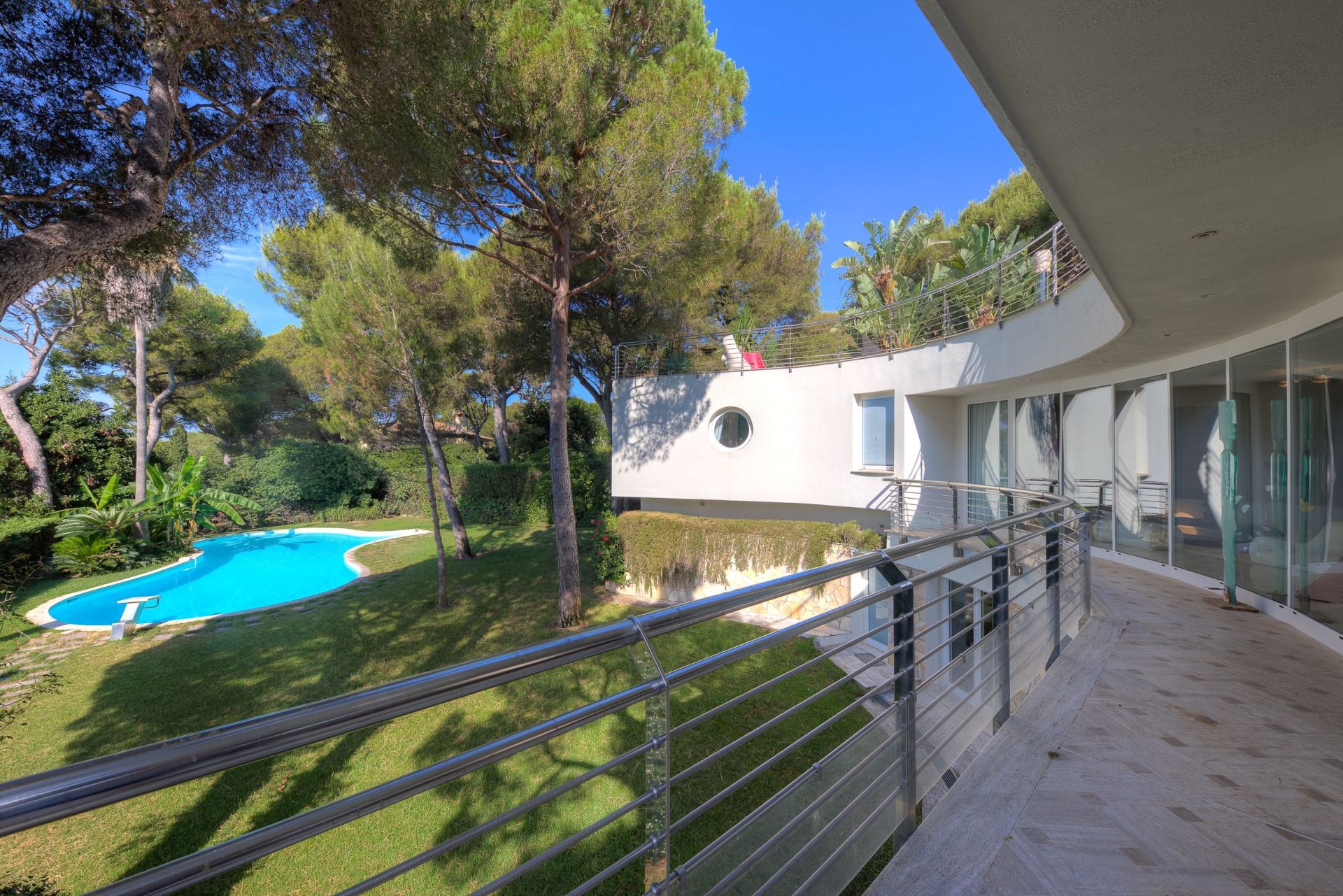 contemporary house 7 Rooms for sale on ST JEAN CAP FERRAT (06230)