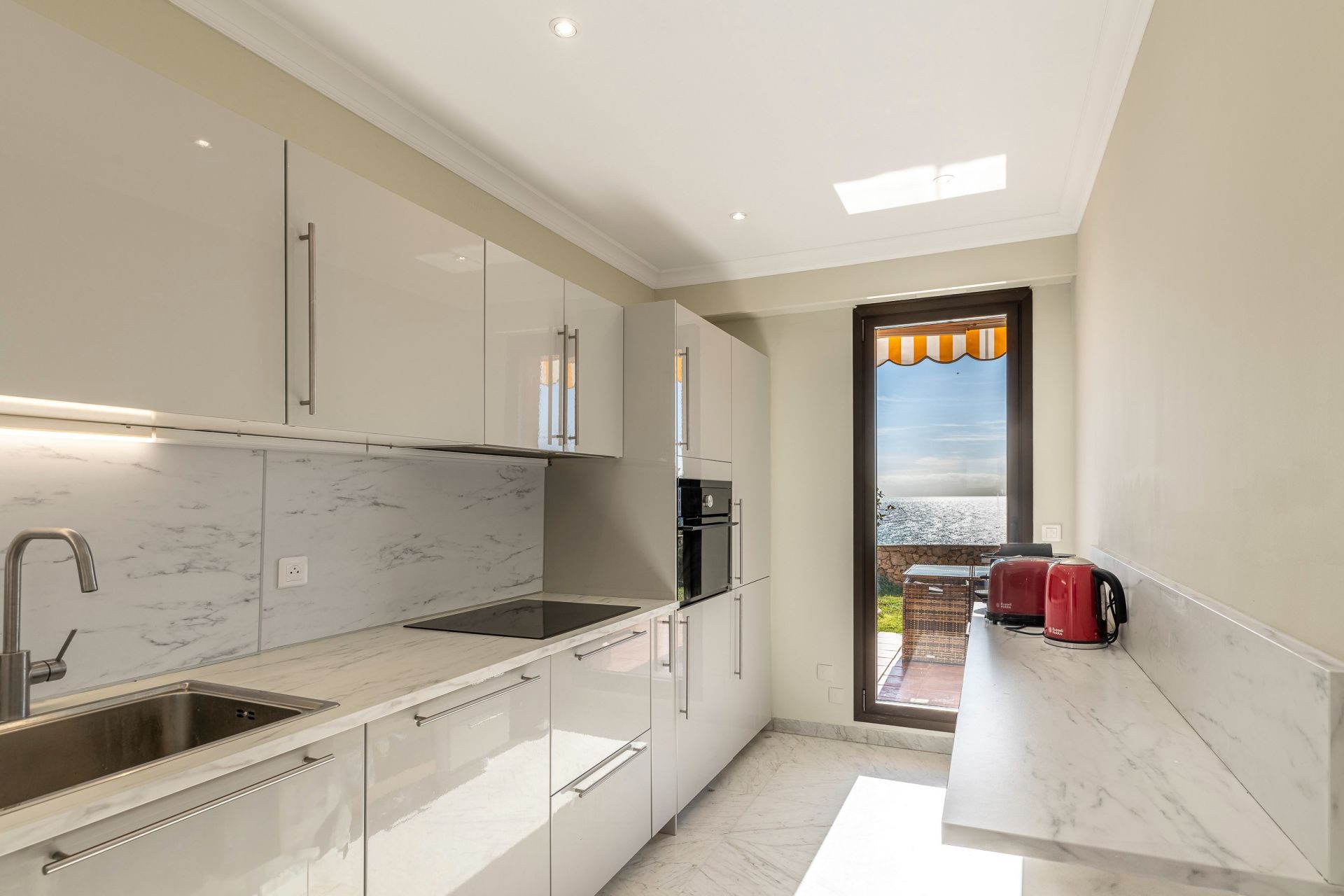 apartment 3 Rooms for sale on ROQUEBRUNE CAP MARTIN (06190)