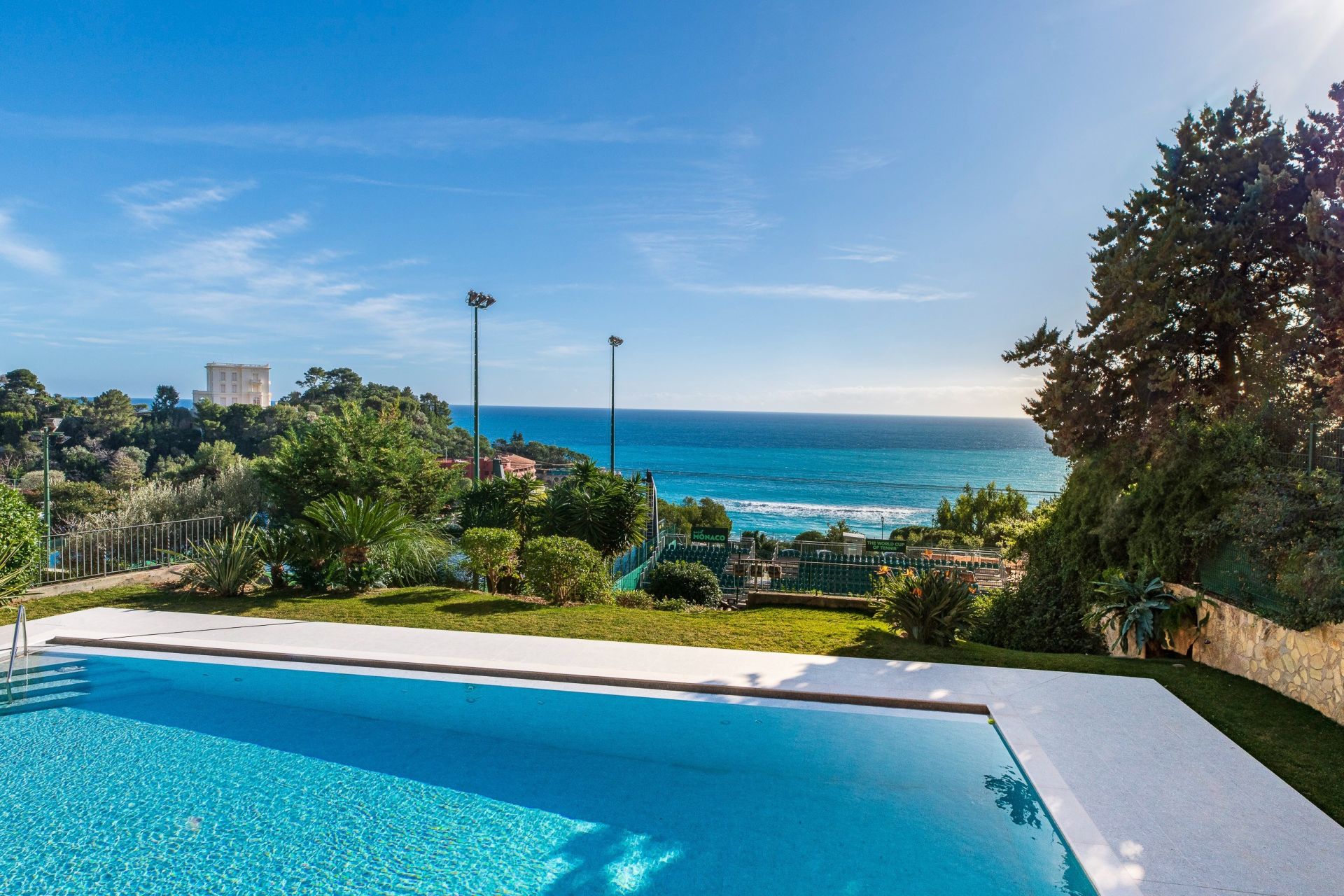 apartment 3 Rooms for sale on ROQUEBRUNE CAP MARTIN (06190)