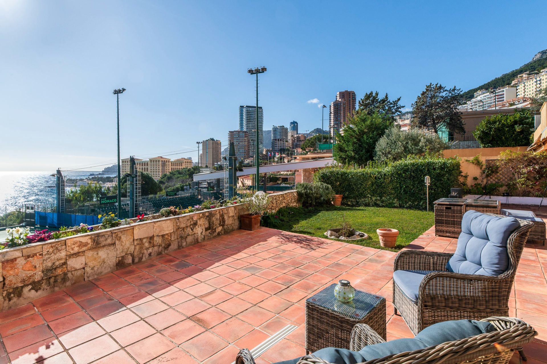 apartment 3 Rooms for sale on ROQUEBRUNE CAP MARTIN (06190)