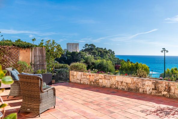 Vente Appartement Roquebrune-Cap-Martin 3&nbsp;Pièces 86&nbsp;m²