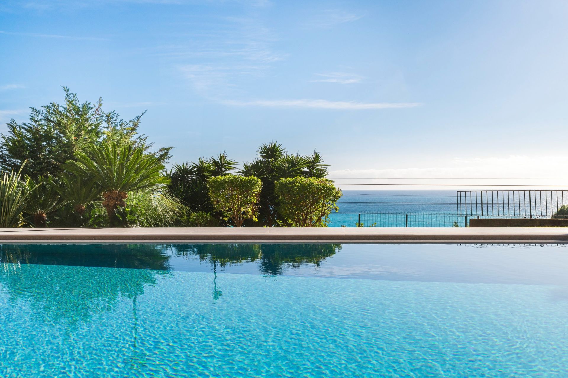 apartment 3 Rooms for sale on ROQUEBRUNE CAP MARTIN (06190)