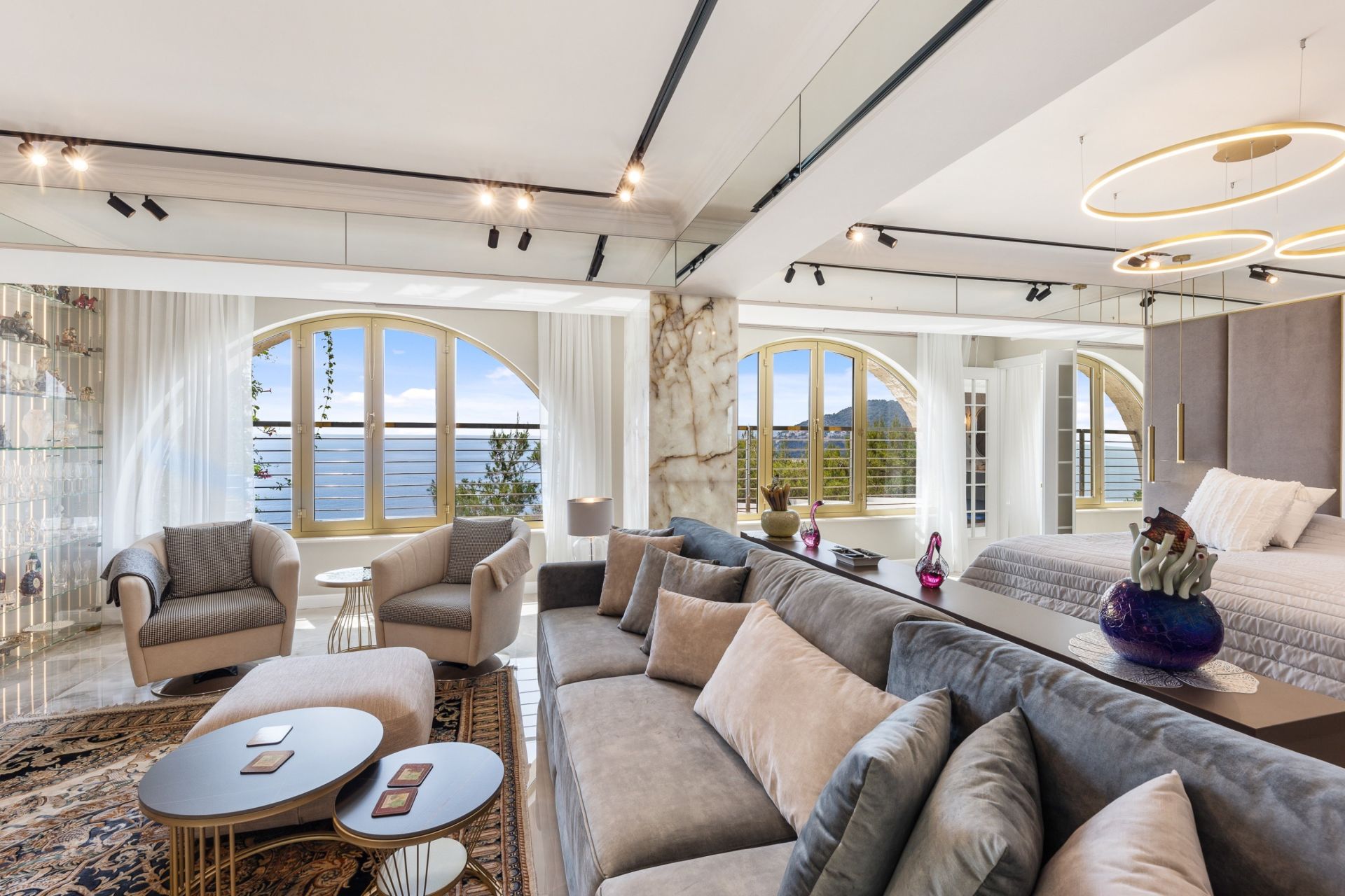 property 10 Rooms for sale on ST JEAN CAP FERRAT (06230)