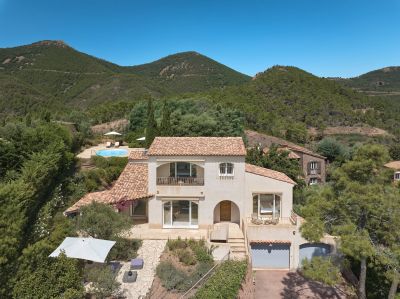 Vente Maison provençale Théoule-sur-Mer 4&nbsp;Pièces 110&nbsp;m²