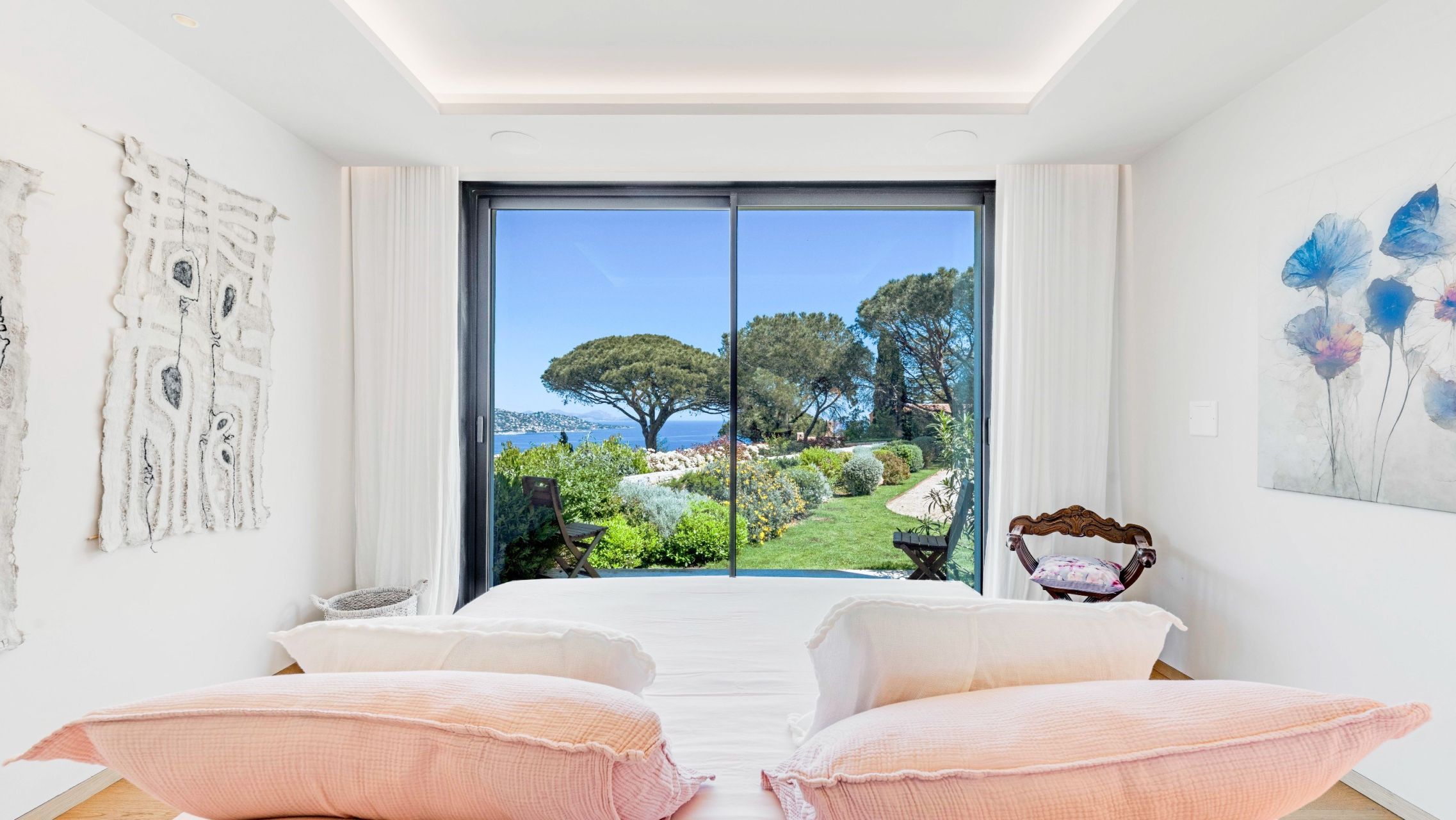 maison contemporaine 10 Pièces en vente sur STE MAXIME (83120)