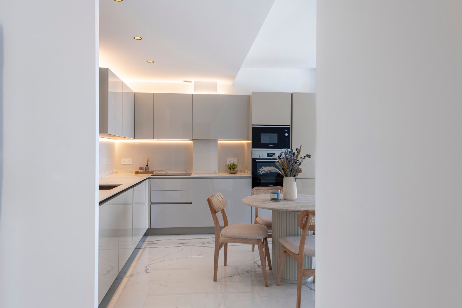 apartment 3 Rooms for sale on VILLEFRANCHE SUR MER (06230)