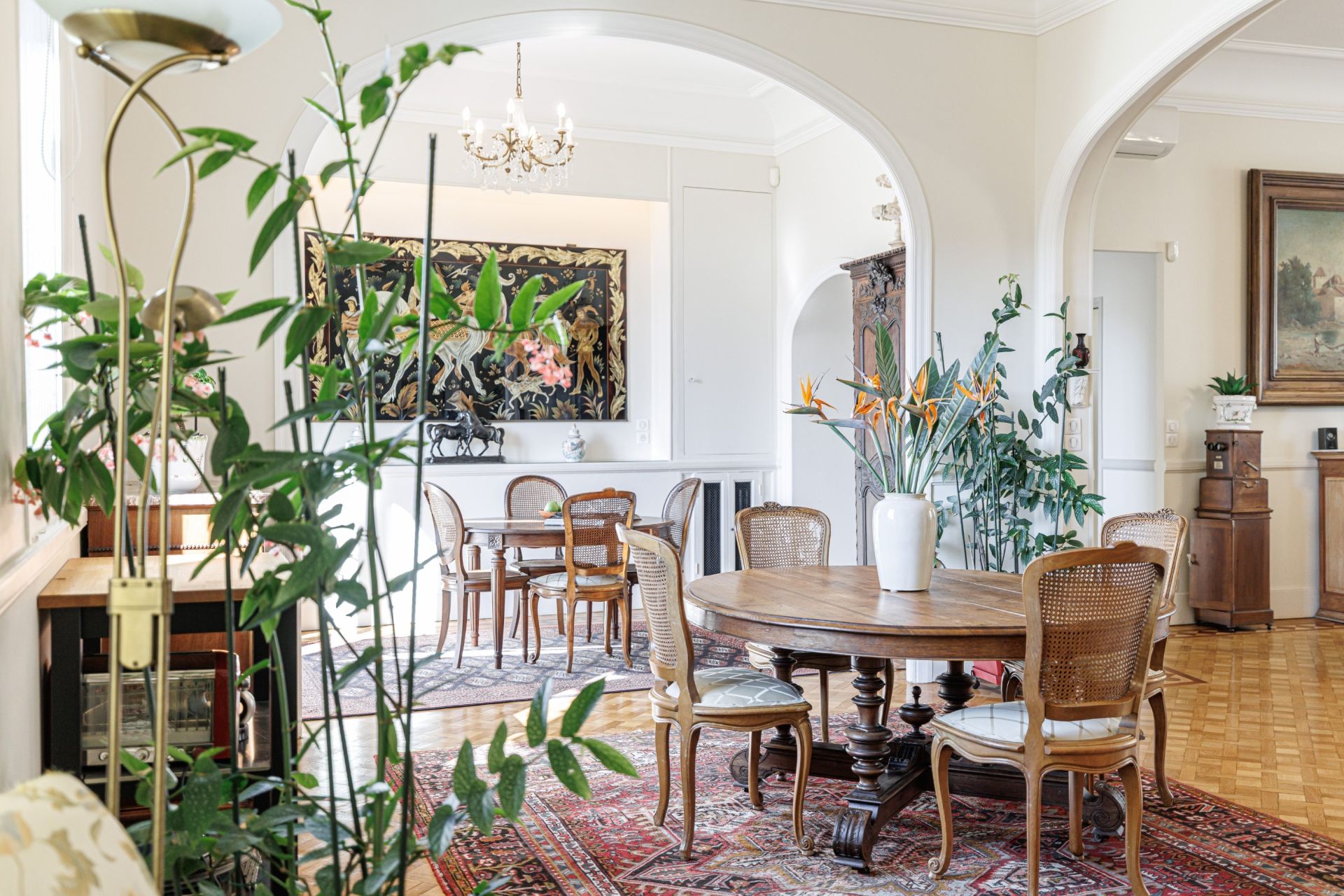 apartment 7 Rooms for sale on NICE (06000)