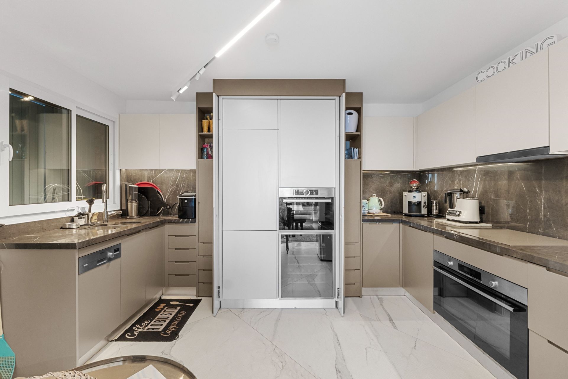 villa 6 Pièces en vente sur THEOULE SUR MER (06590)