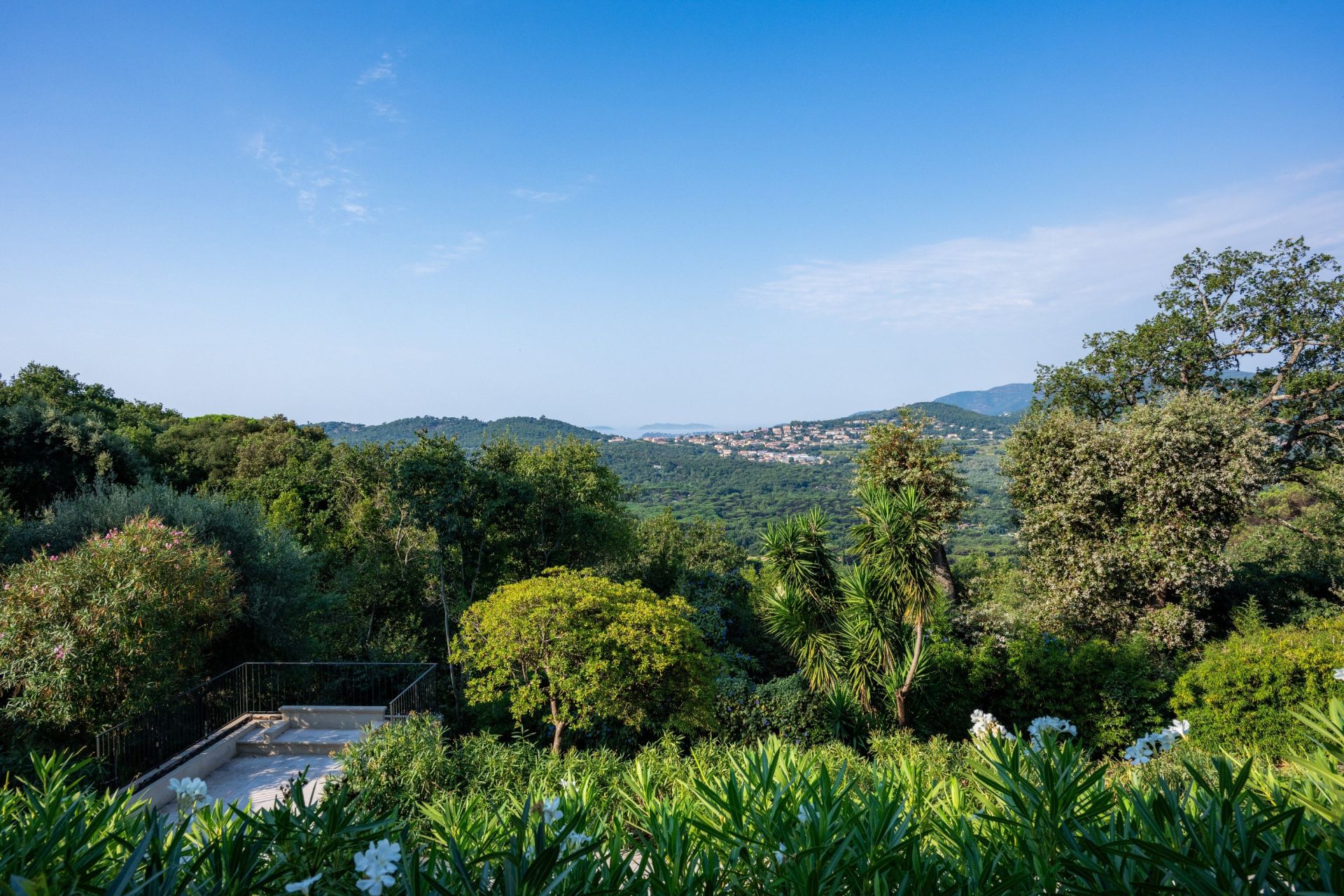 maison provençale 8 Pièces en vente sur GASSIN (83580)