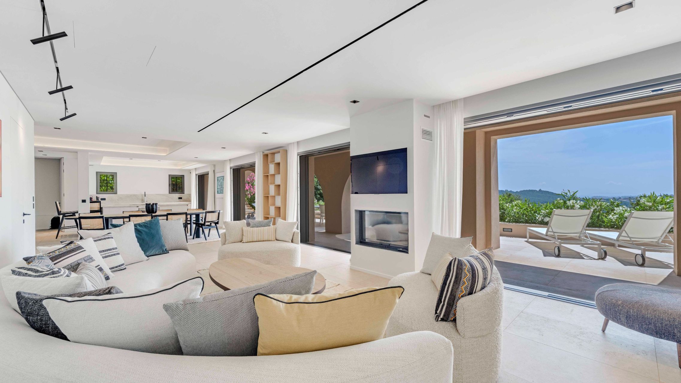 maison provençale 8 Pièces en vente sur GASSIN (83580)