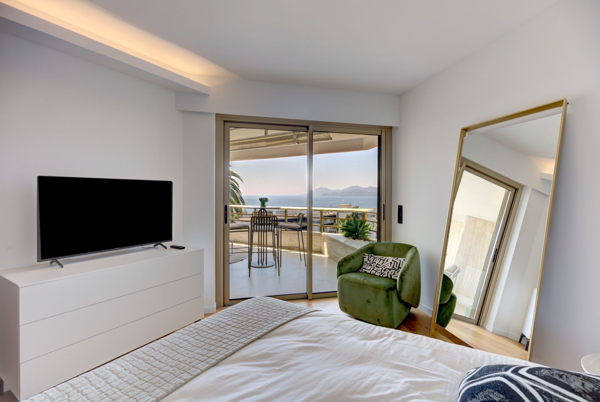 appartement 5 Pièces en vente sur CANNES (06400)