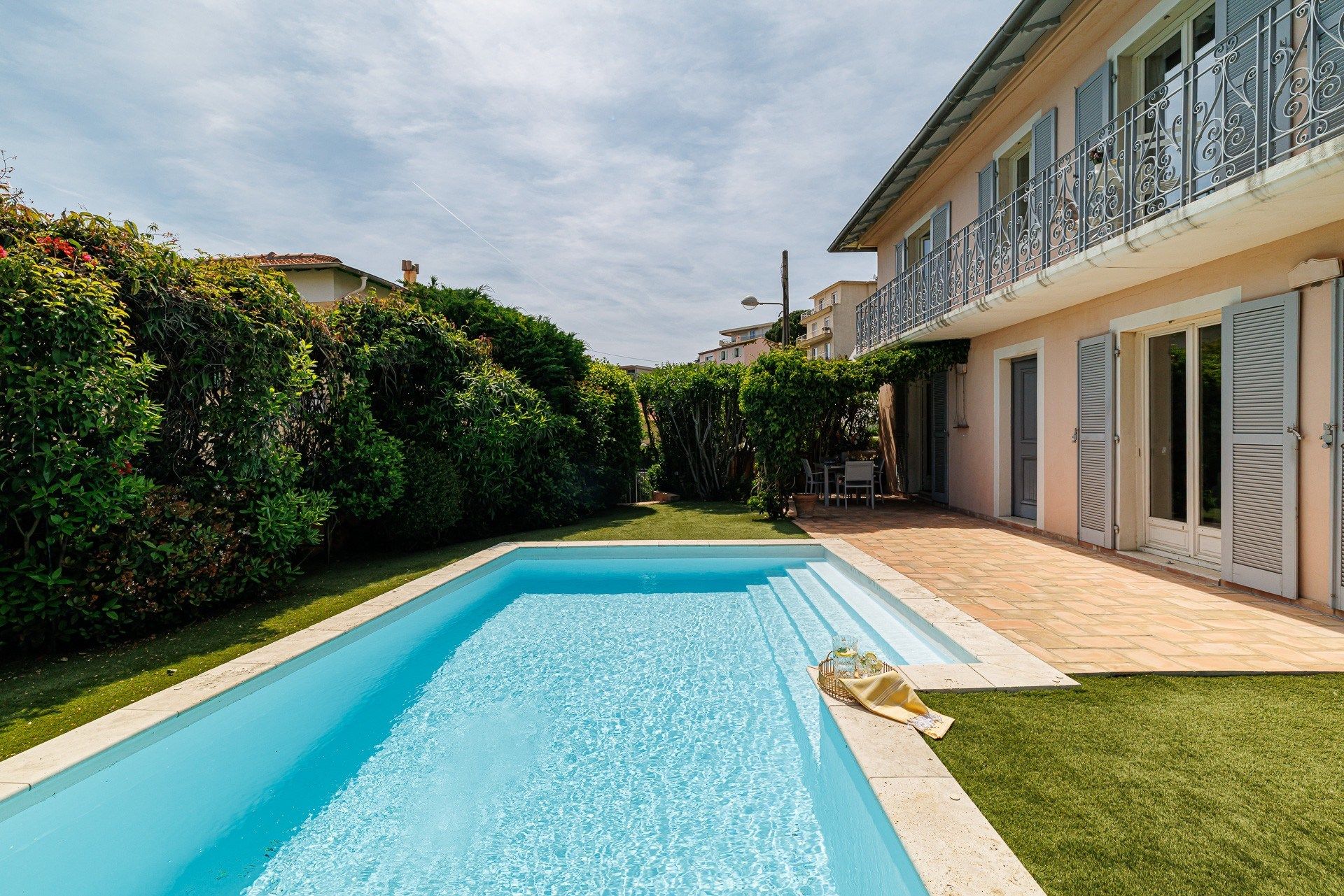property 14 Rooms for sale on NICE (06000)