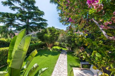 Sale Villa Villefranche-sur-Mer 4&nbsp;Rooms 140&nbsp;m²