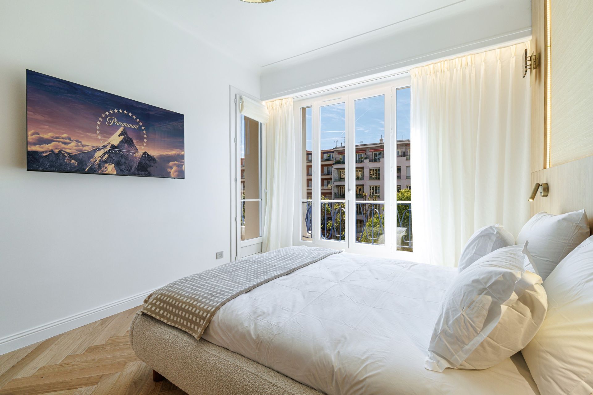 apartment 4 Rooms for sale on NICE (06000)