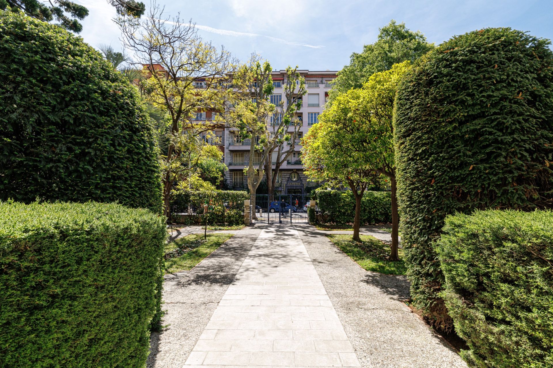 apartment 4 Rooms for sale on NICE (06000)