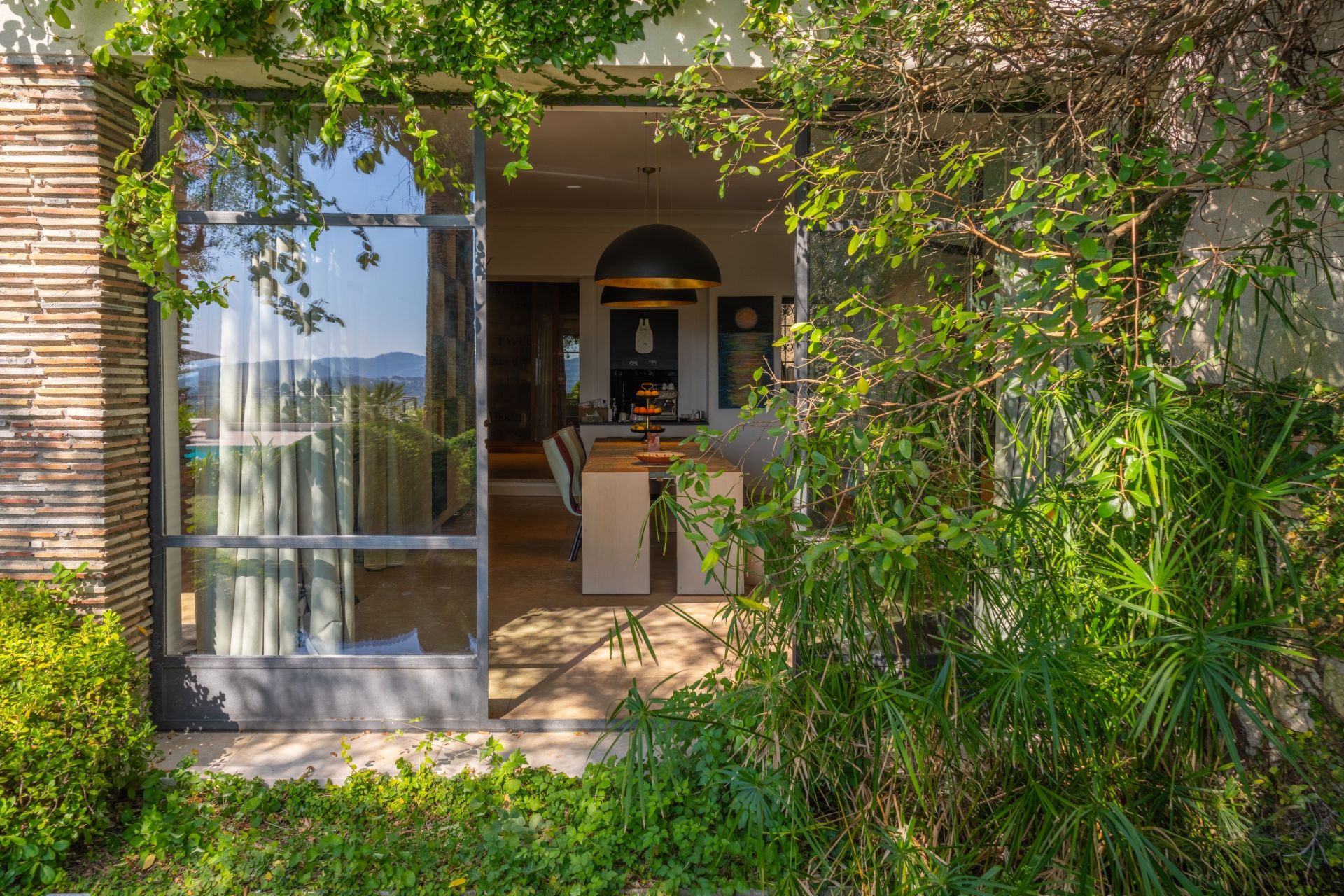 villa 14 Pièces en vente sur PLASCASSIER (06130)