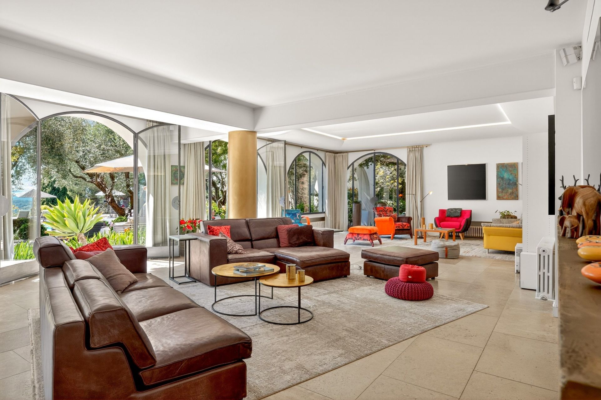 villa 14 Pièces en vente sur PLASCASSIER (06130)