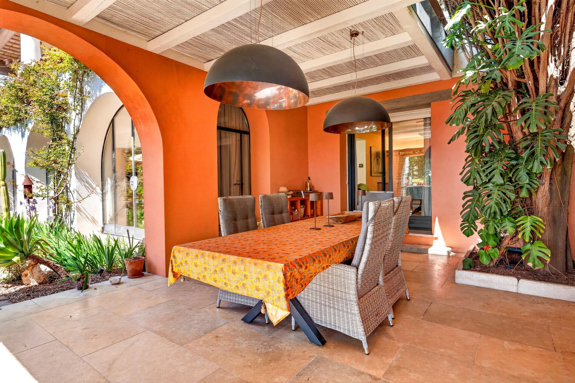 villa 14 Pièces en vente sur PLASCASSIER (06130)