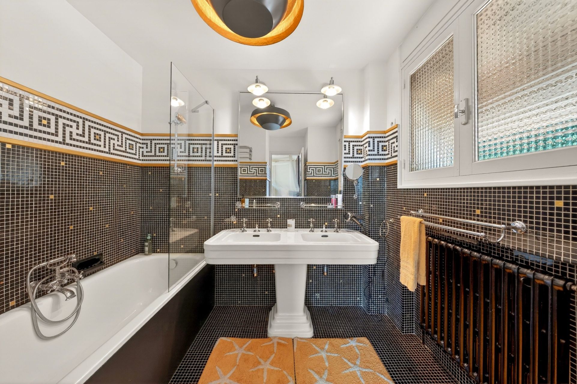 villa 14 Pièces en vente sur PLASCASSIER (06130)