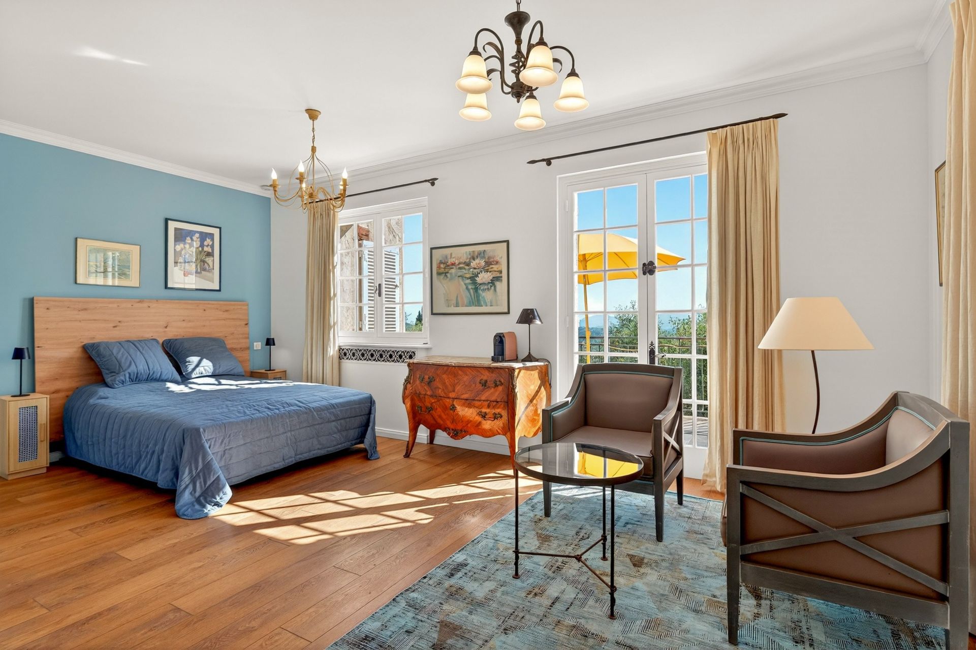 villa 14 Pièces en vente sur PLASCASSIER (06130)