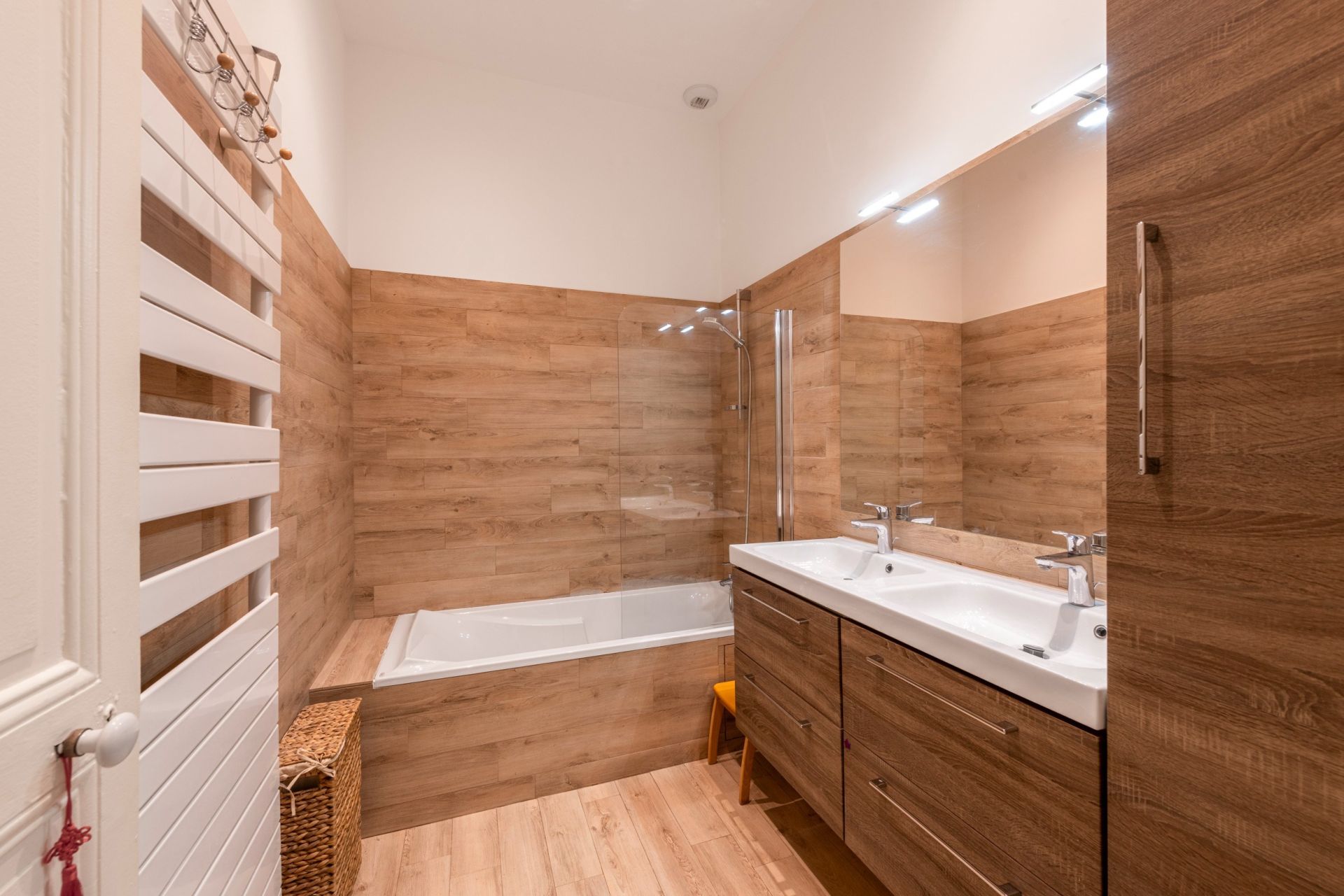 apartment 4 Rooms for sale on NICE (06000)