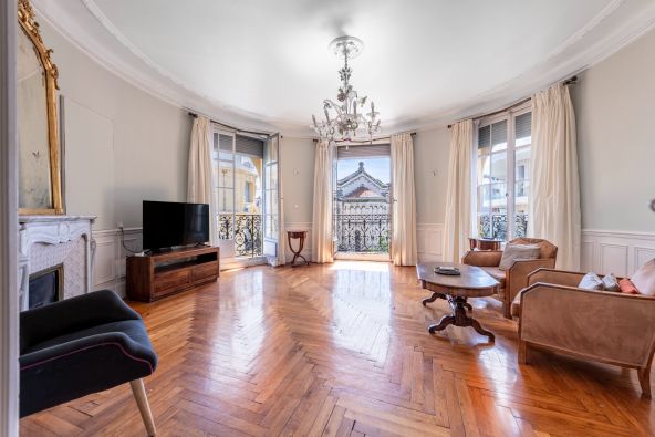 Vente Appartement Nice 4&nbsp;Pièces 131&nbsp;m²