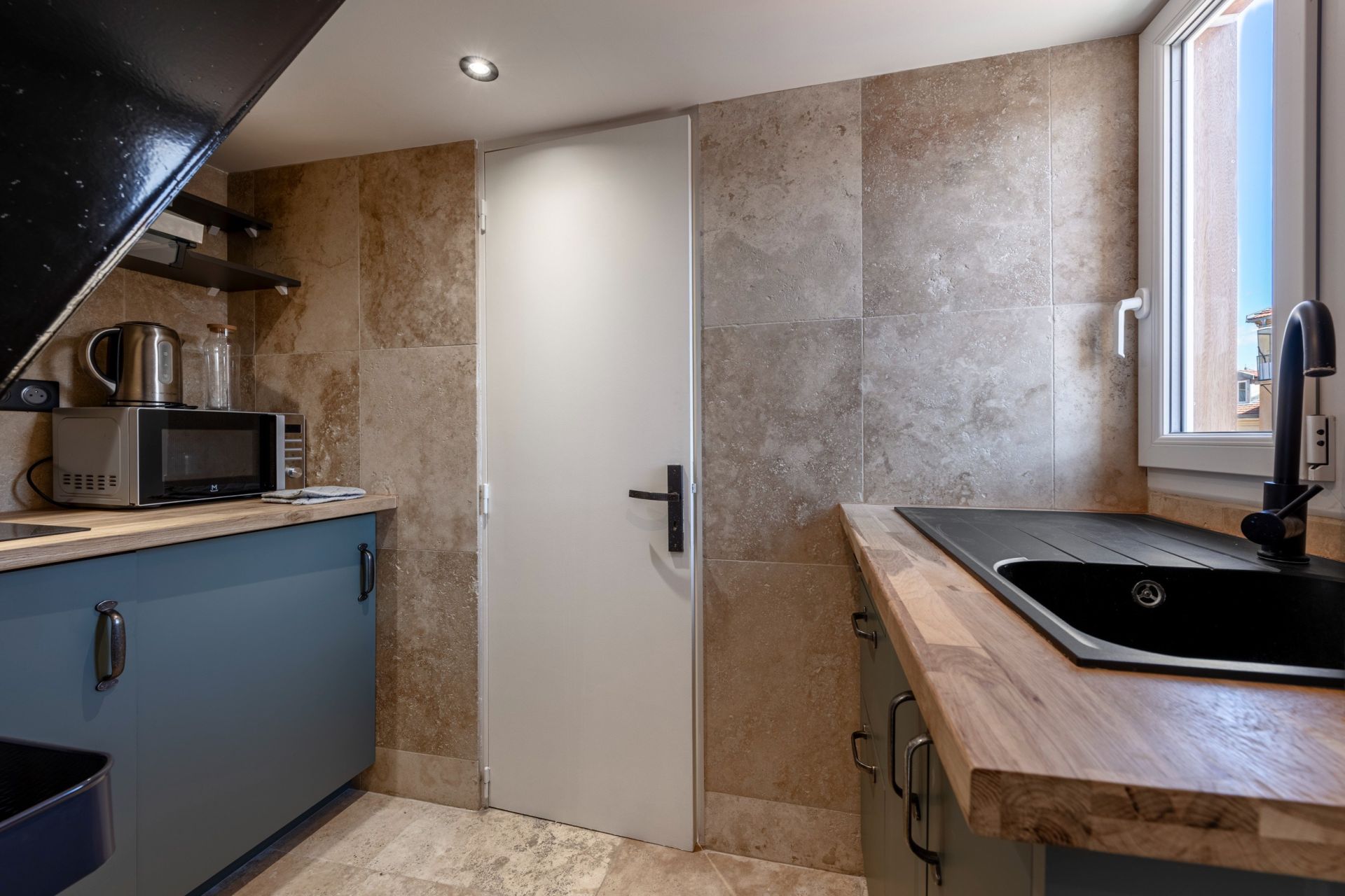 apartment 2 Rooms for sale on NICE (06000)