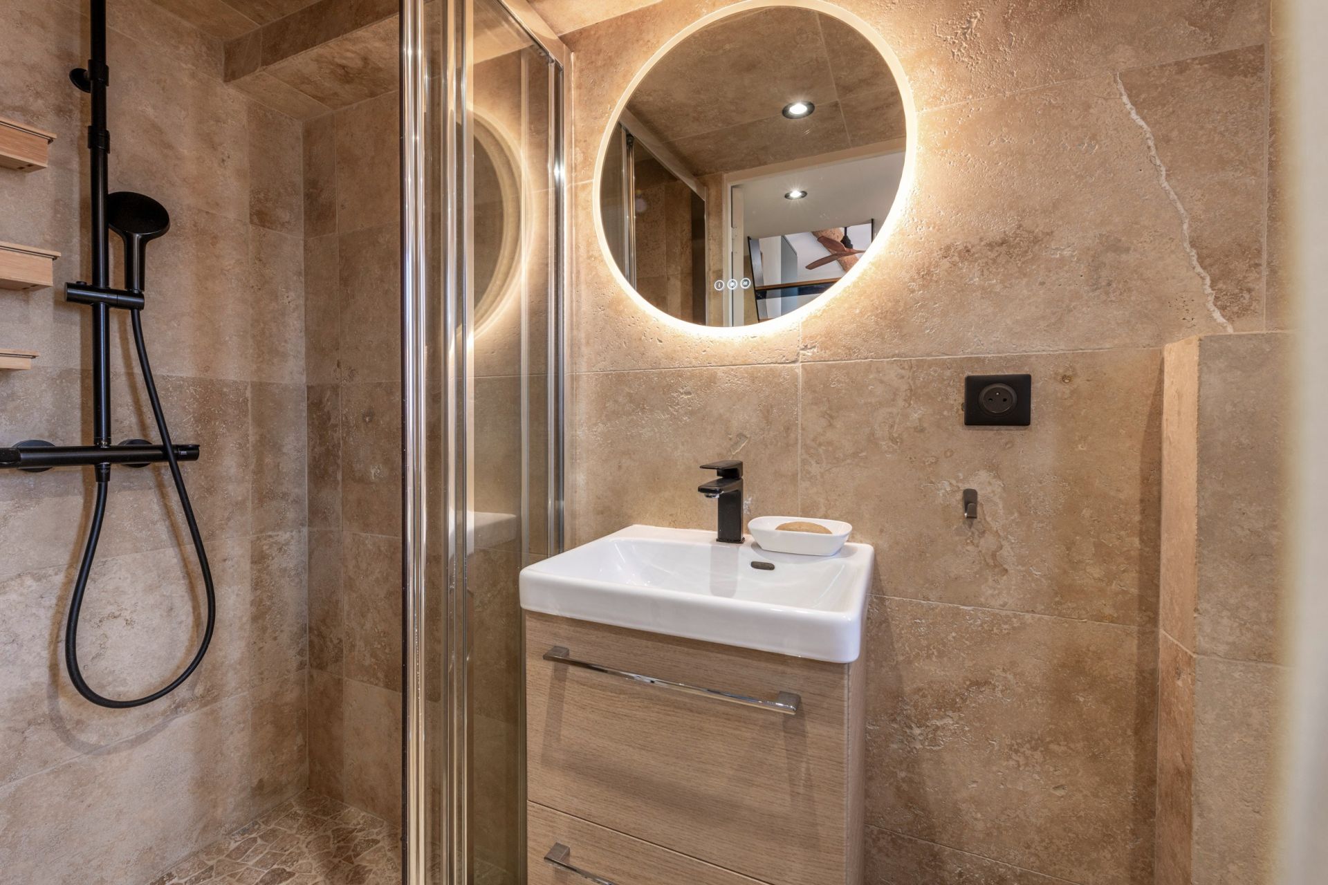 apartment 2 Rooms for sale on NICE (06000)